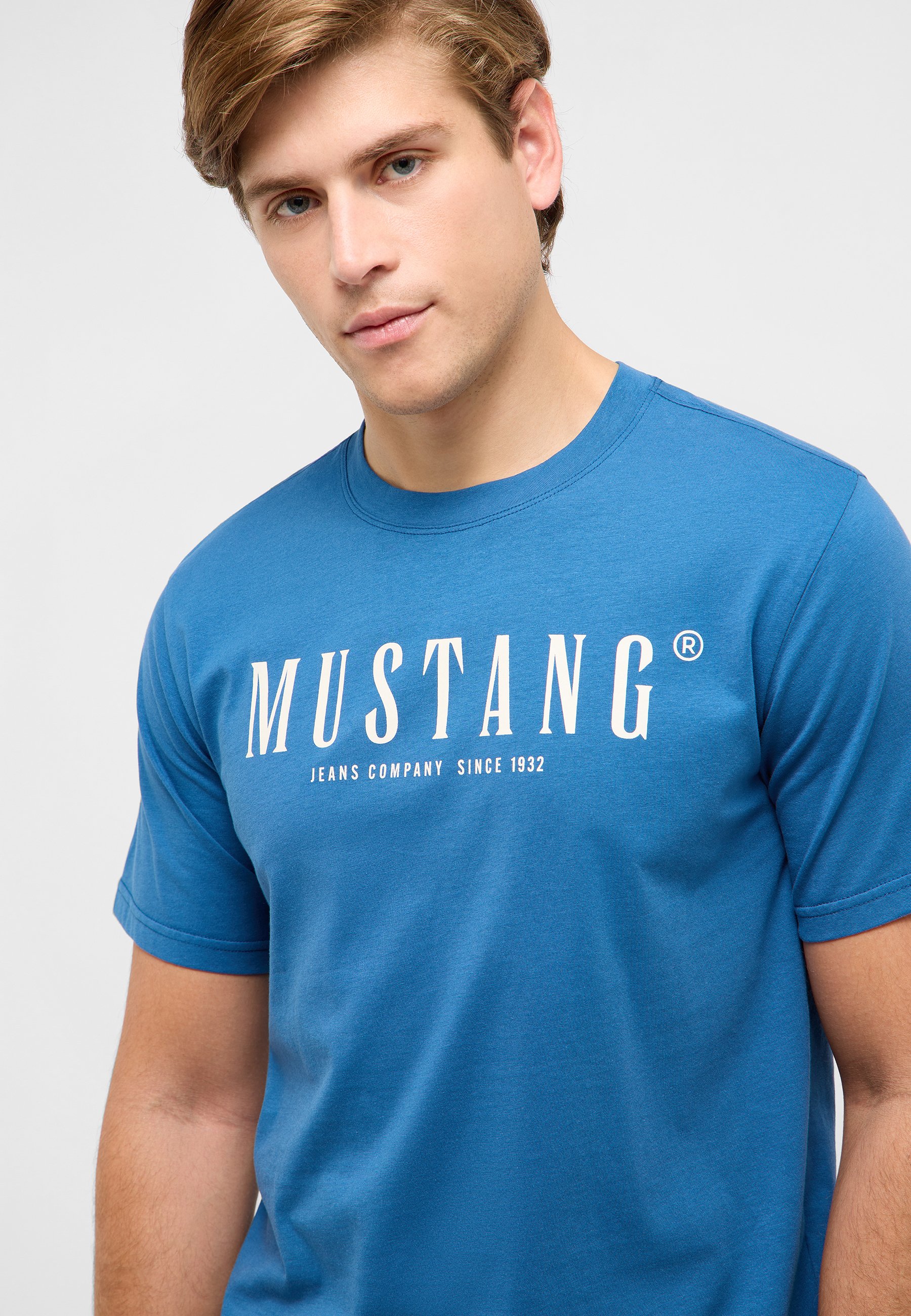 Bekleidung, T-shirt, Hemd, Person