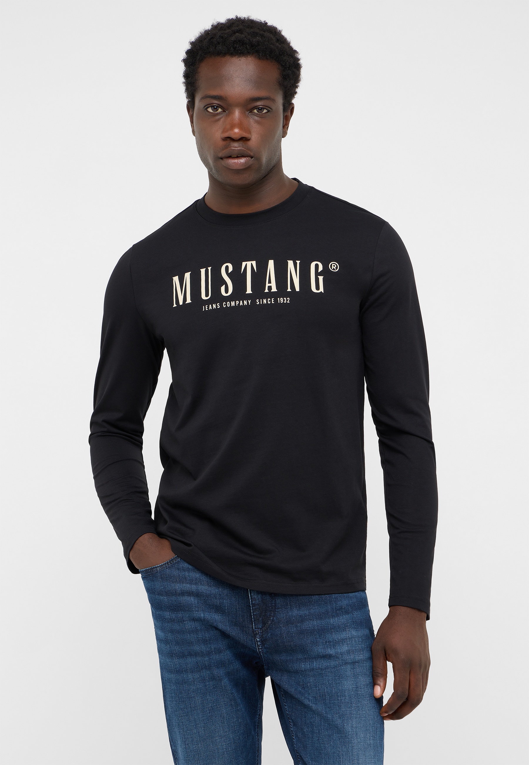 Langarmshirt, MUSTANG Logo, Schwarz, Klassisch, Rundhalsausschnitt