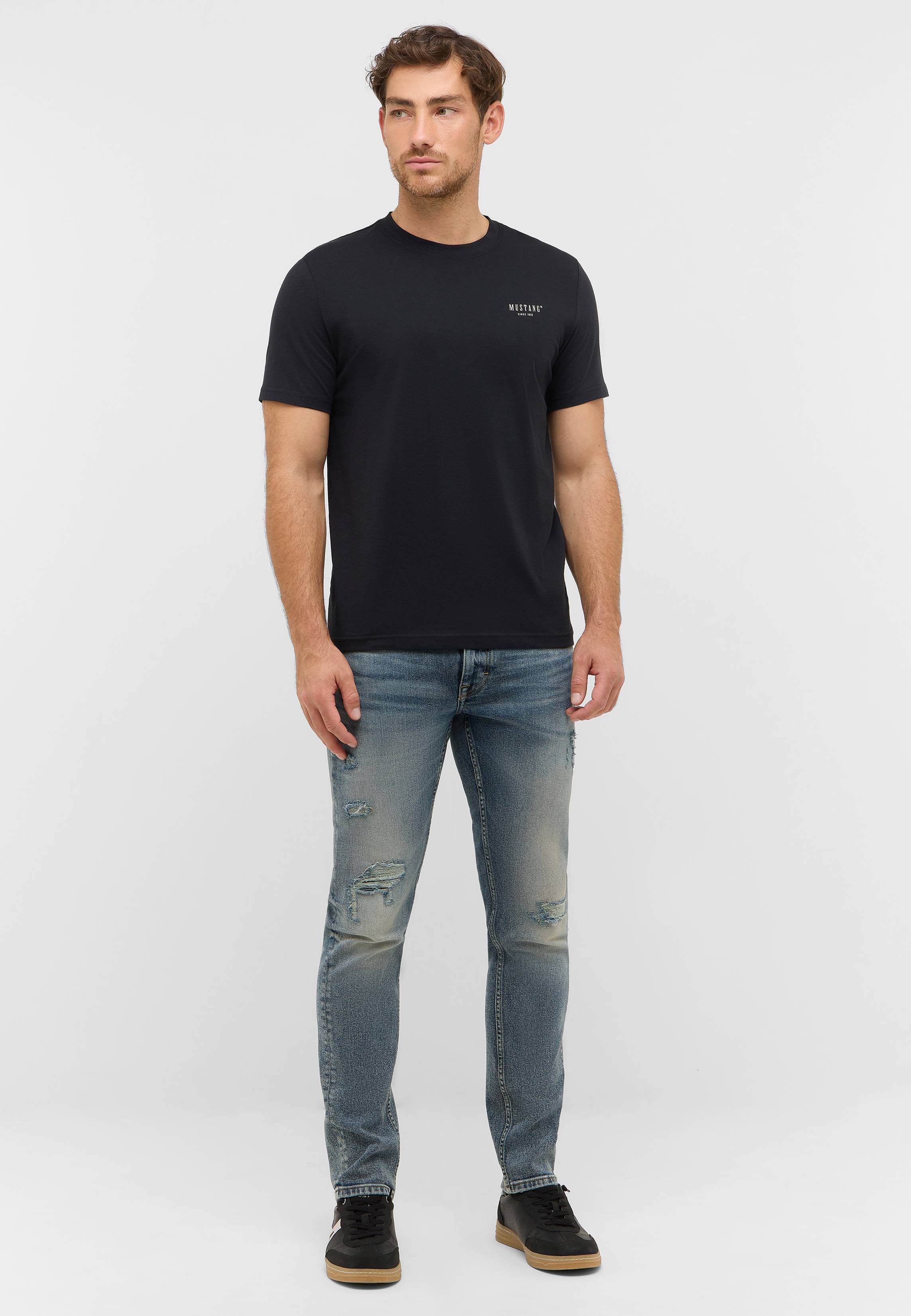 T-shirt, Hosen, Person, Stehend, Jeanshose
