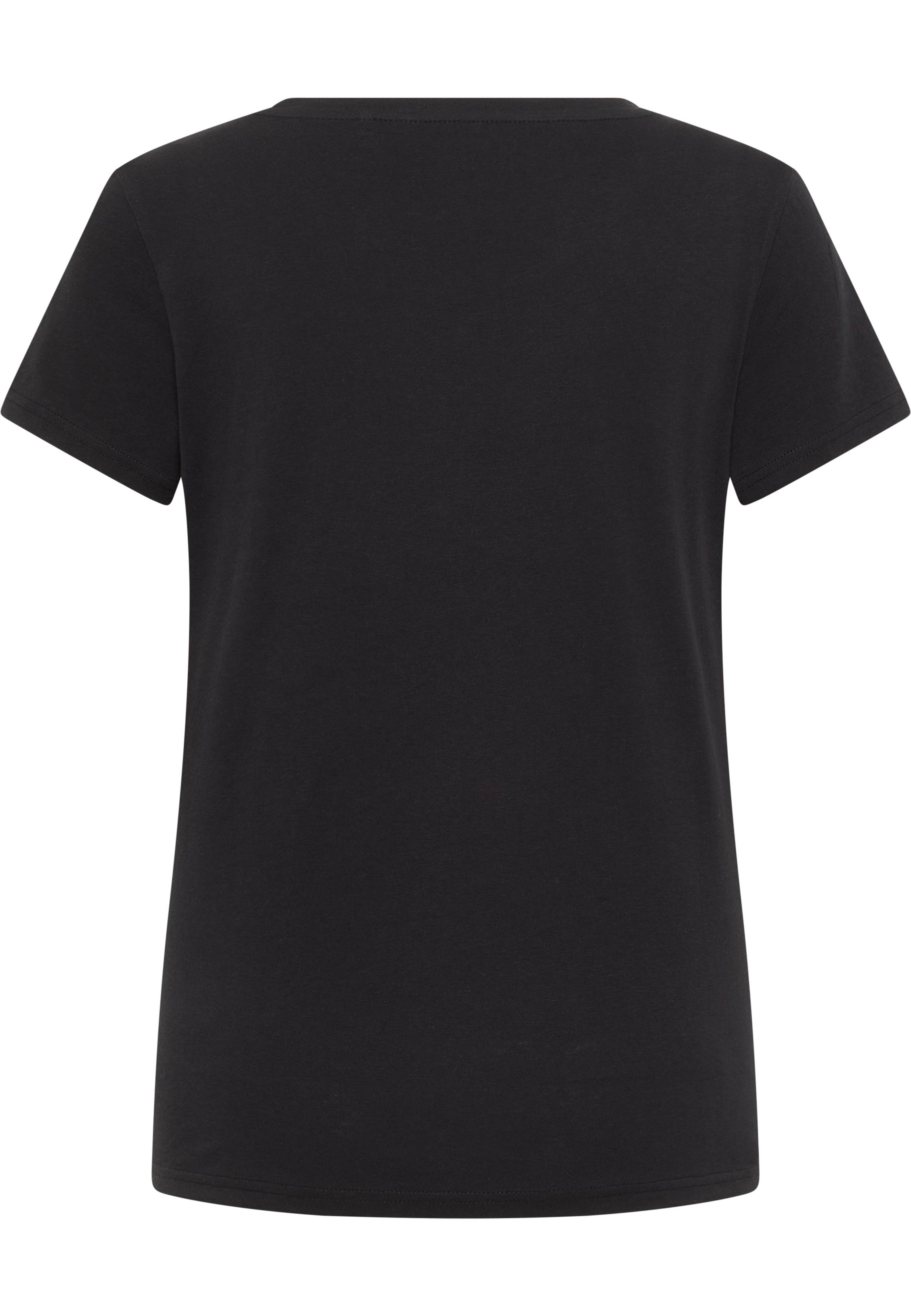 Bekleidung, T-shirt