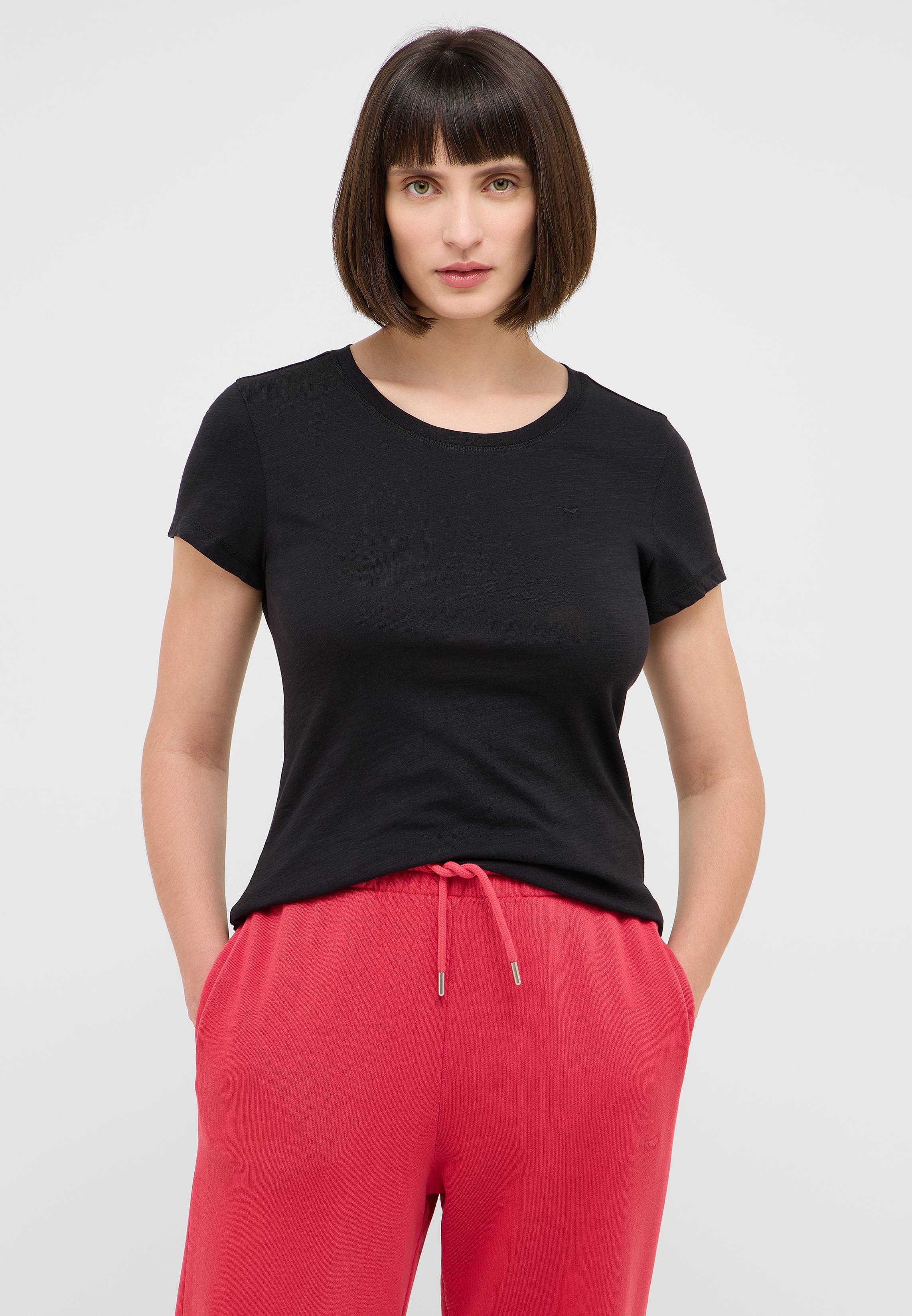 T-shirt, Bluse, Erwachsener, Person, Frau