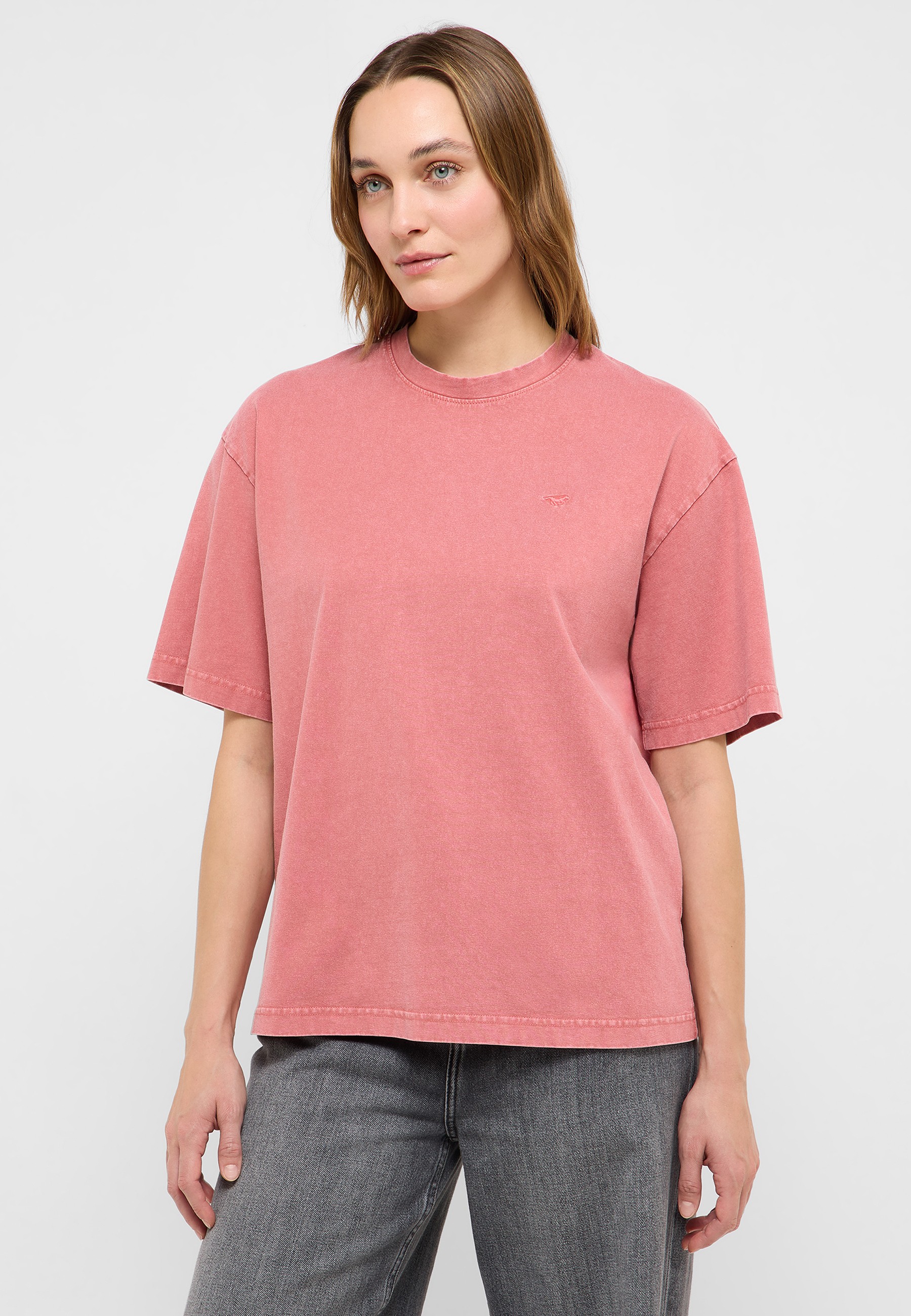 Bekleidung, T-shirt, Person, Bluse, Ärmel