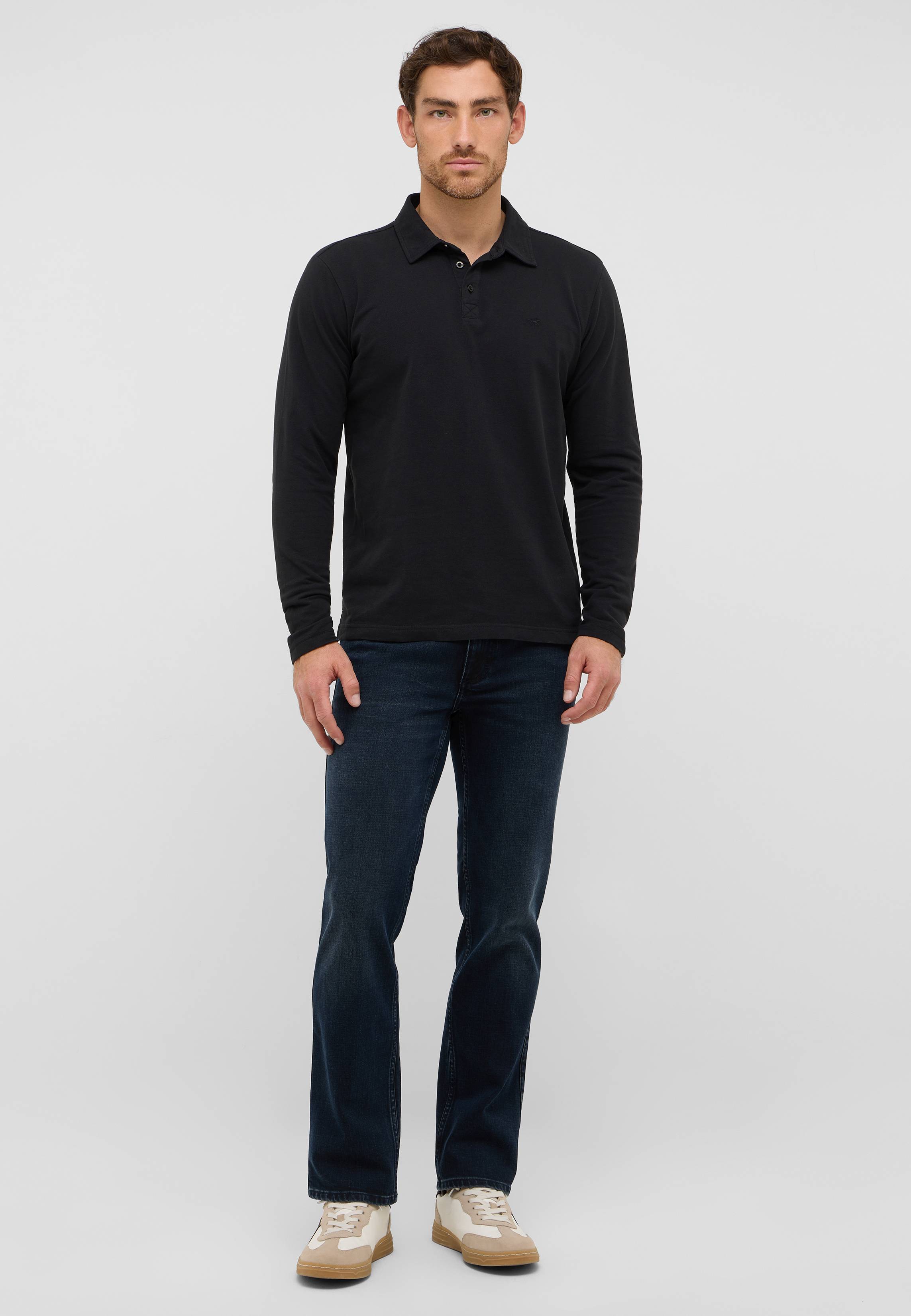 Hosen, Langarm, Erwachsener, Mann, Person