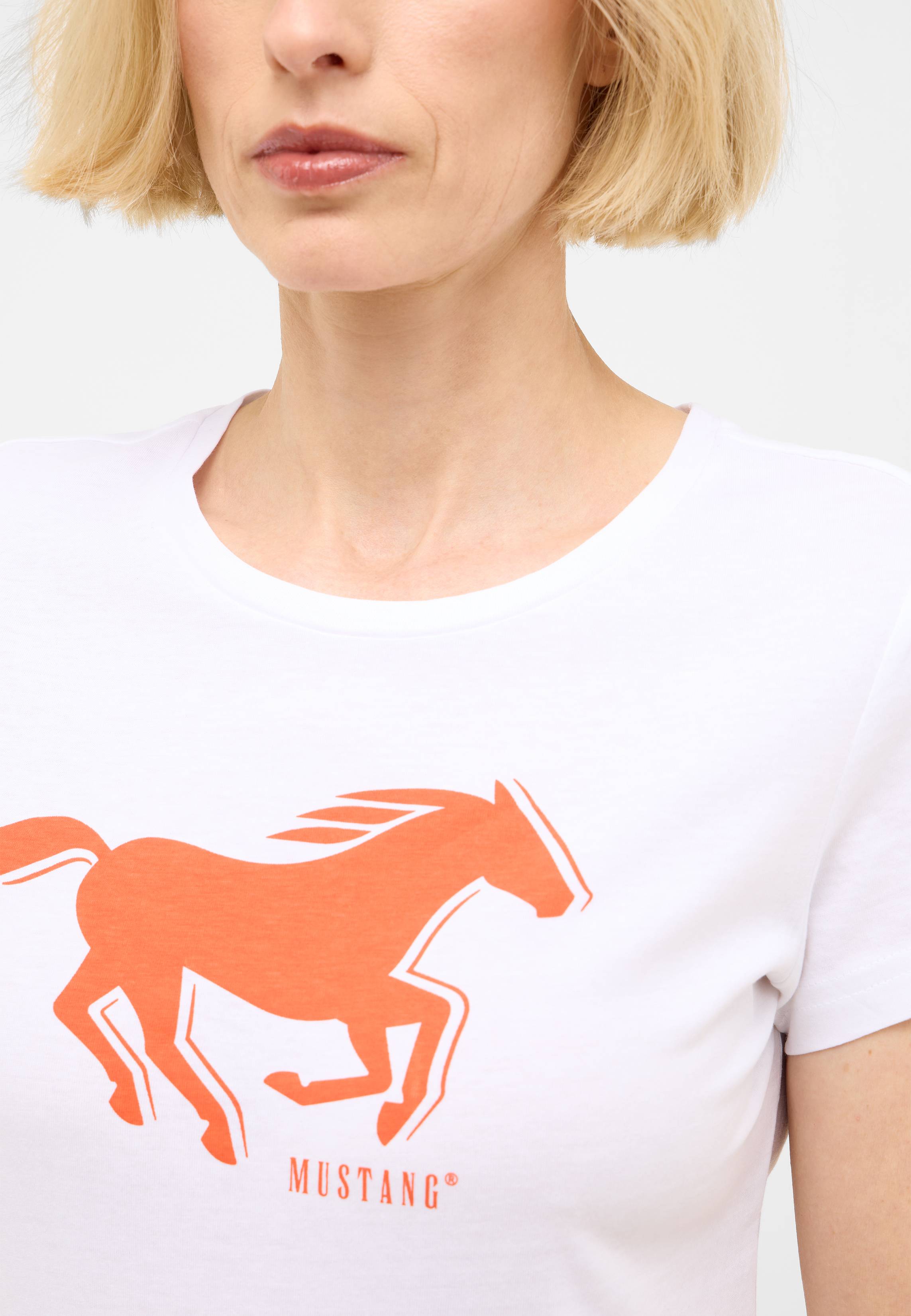 Bekleidung, T-shirt