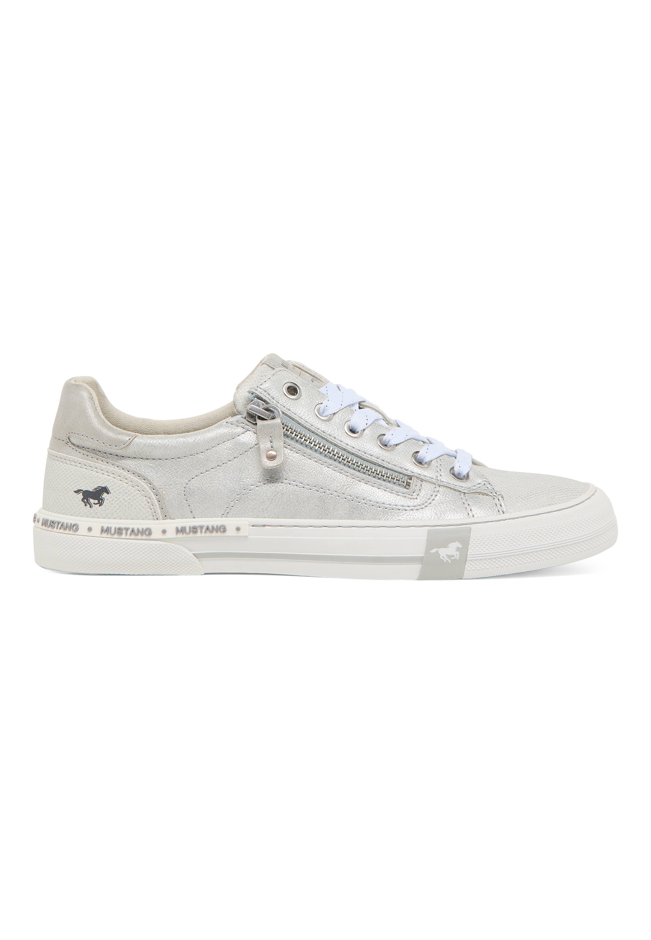 Bekleidung, Schuhwerk, Schuh, Sneaker