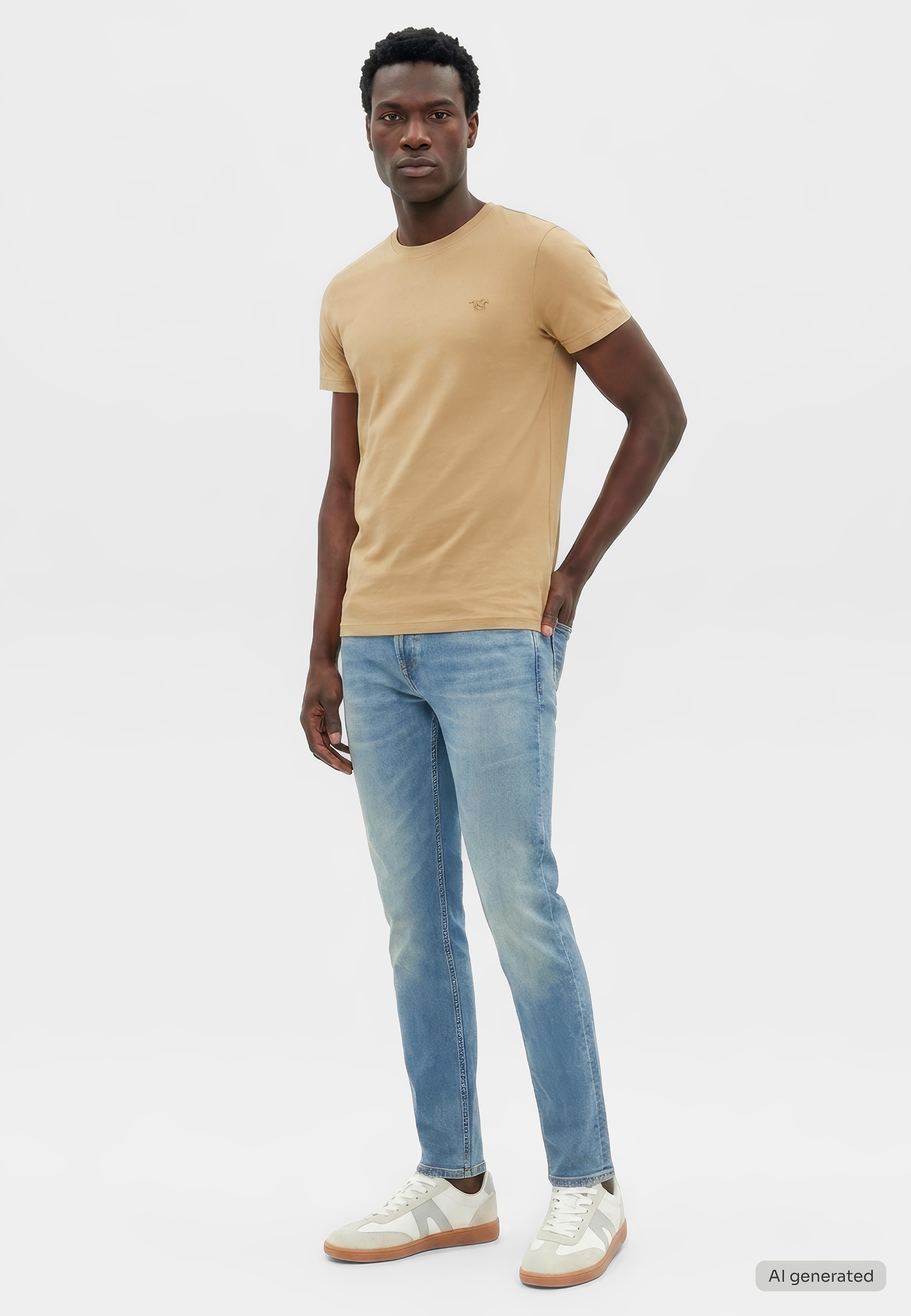 mit feiner Rippstruktur im Slim Fit