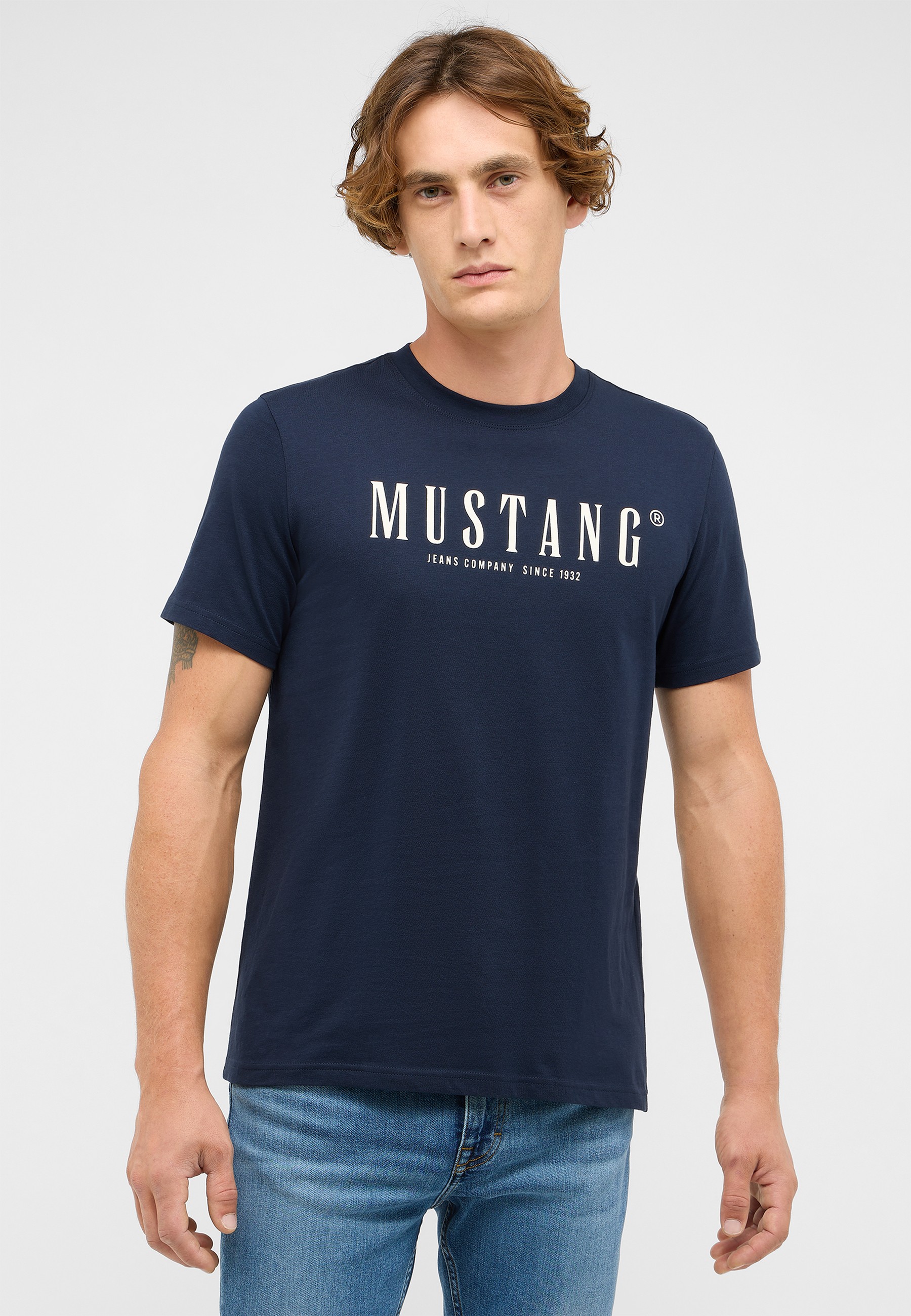 Bekleidung, T-shirt, Hemd, Person