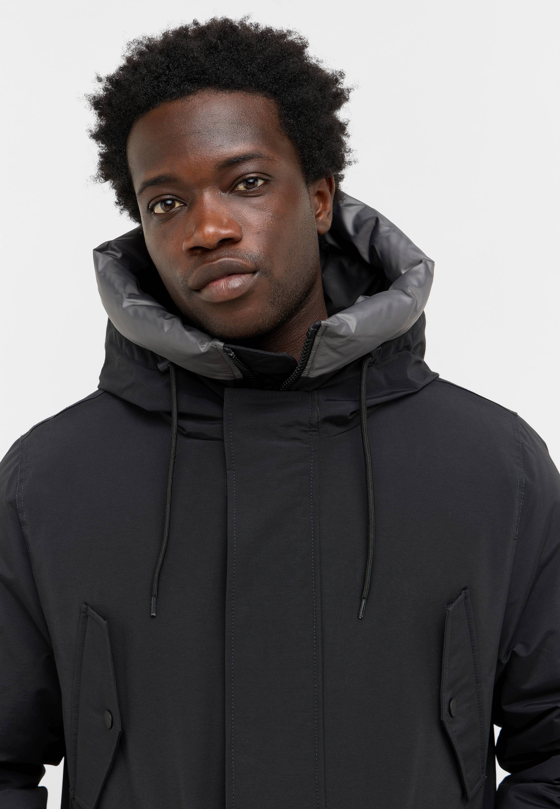 Mantel, Jacke, Kapuzenpulli, Sweatshirt, Portrait