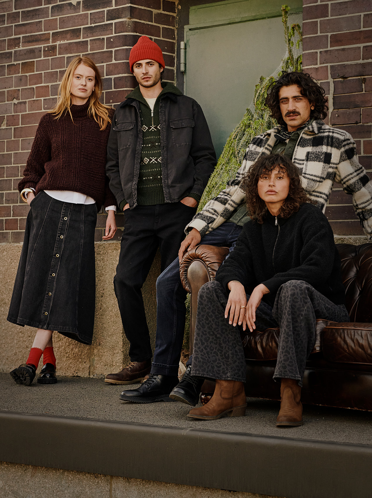 Mantel, Jacke, Rock, Hosen, Person