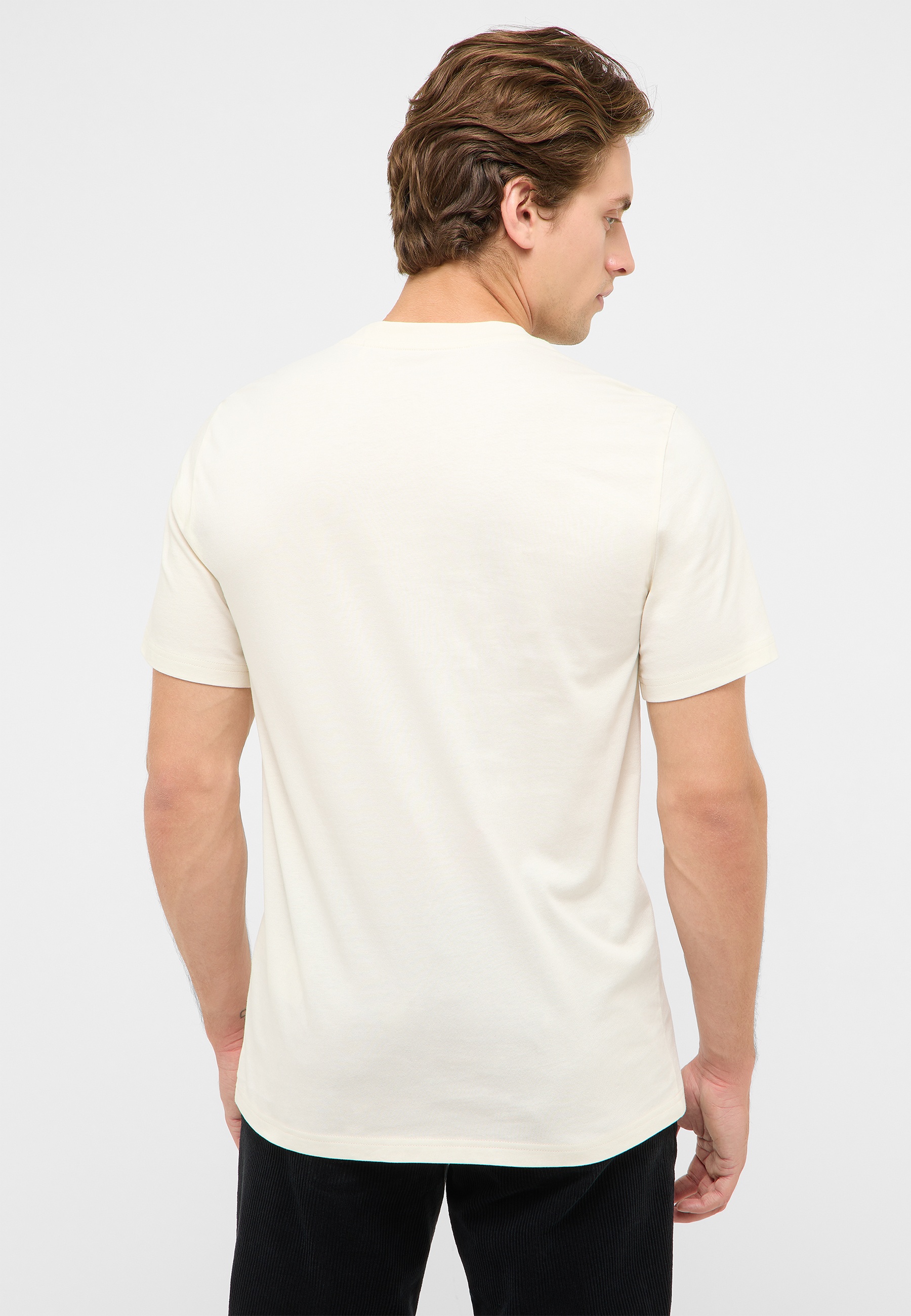 t-shirt, crewneck, short-sleeve, beige, plain