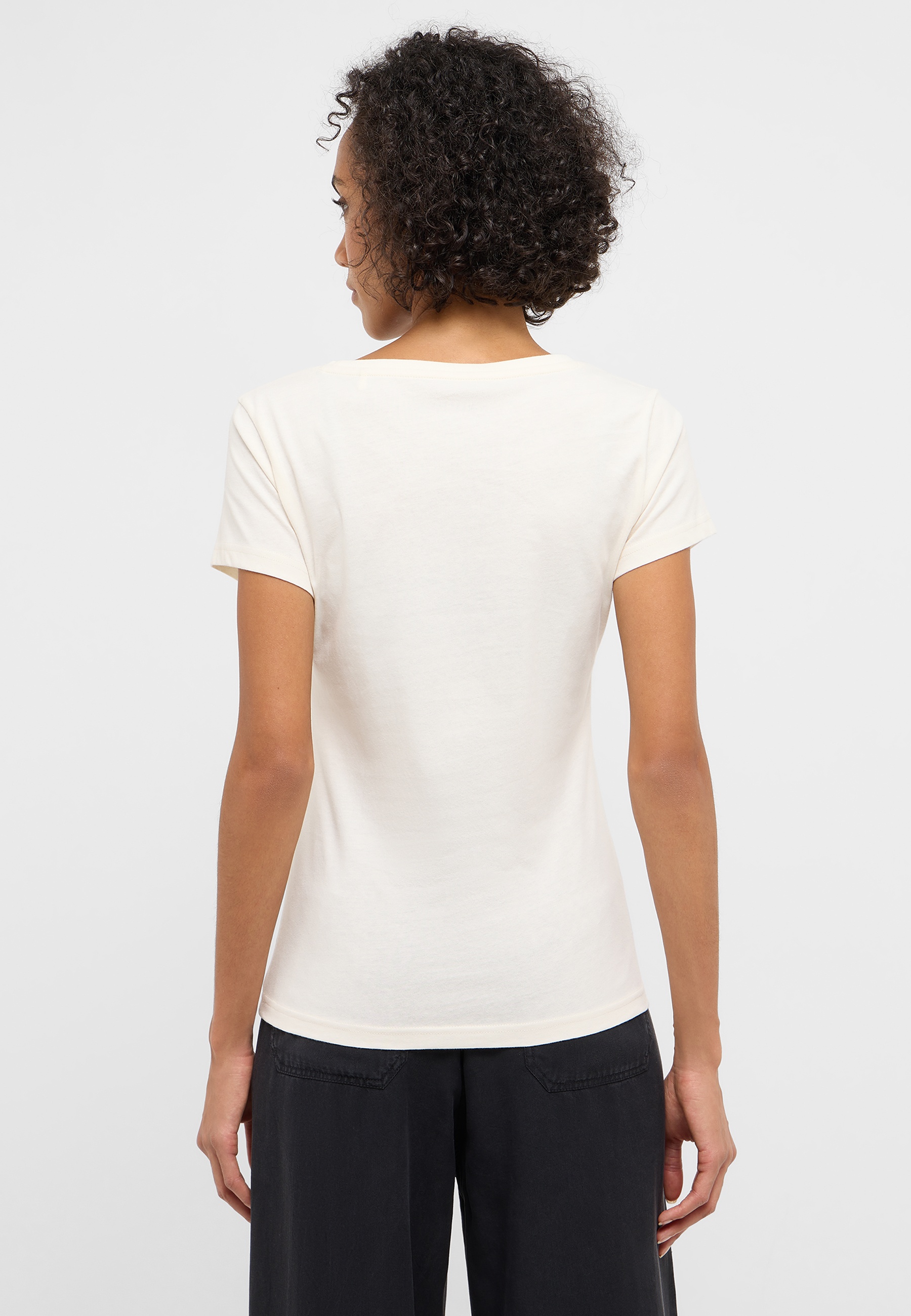 T-shirt, Person, Ärmel, Bluse, Kopf