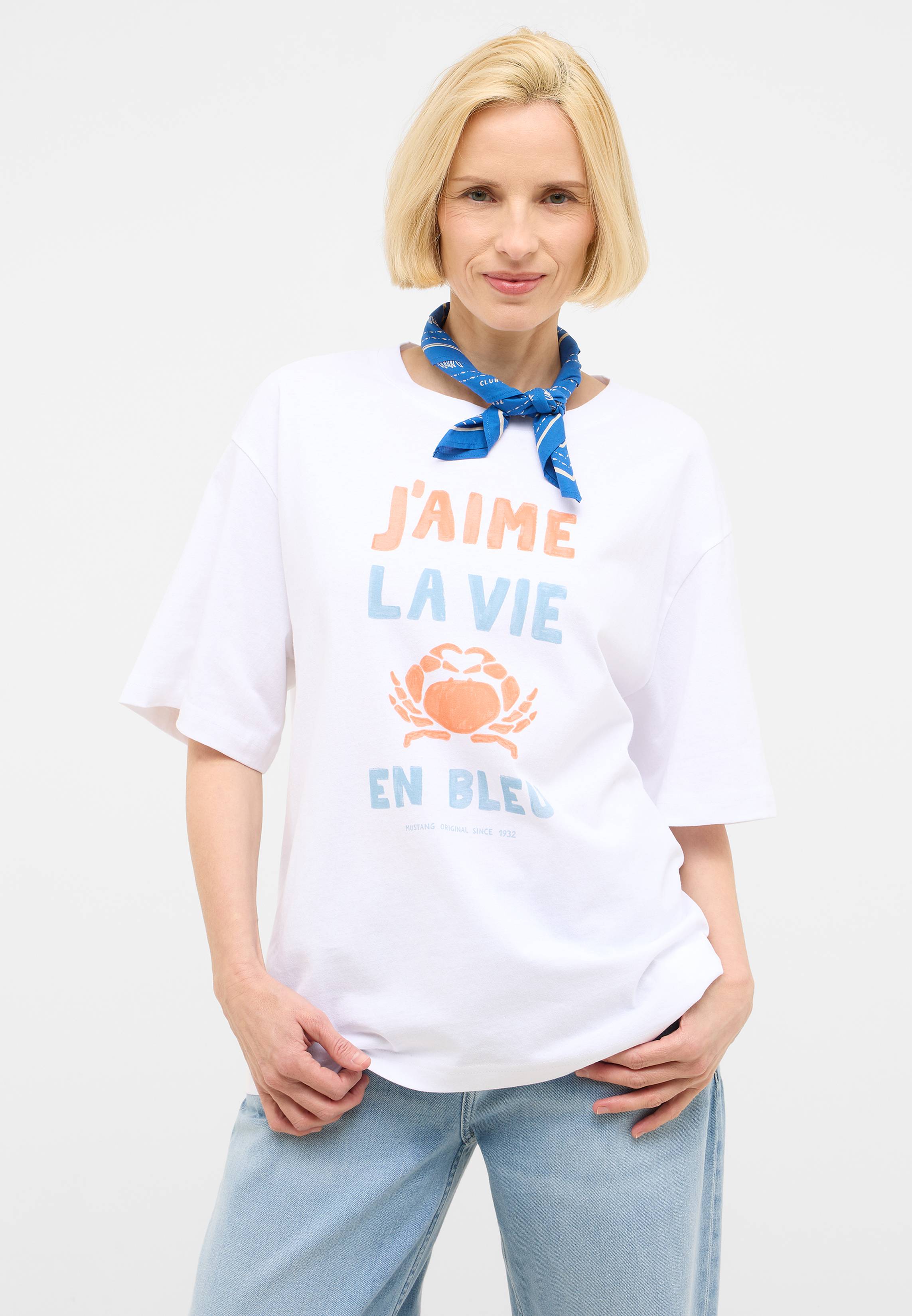 T-shirt, Hemd, Krawatte, Person, Ärmel