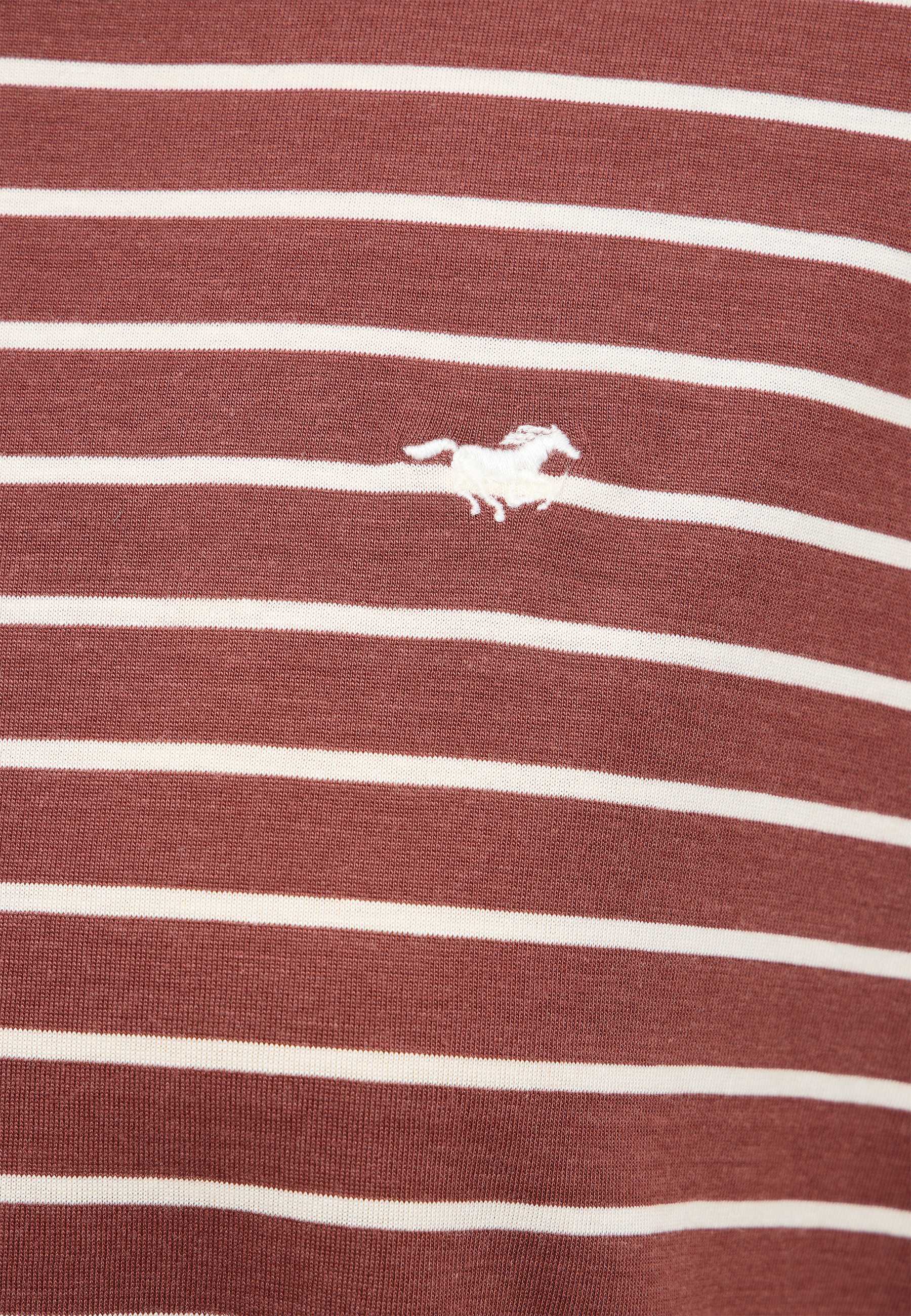 streifen, t-shirt, logo?, baum?, roc