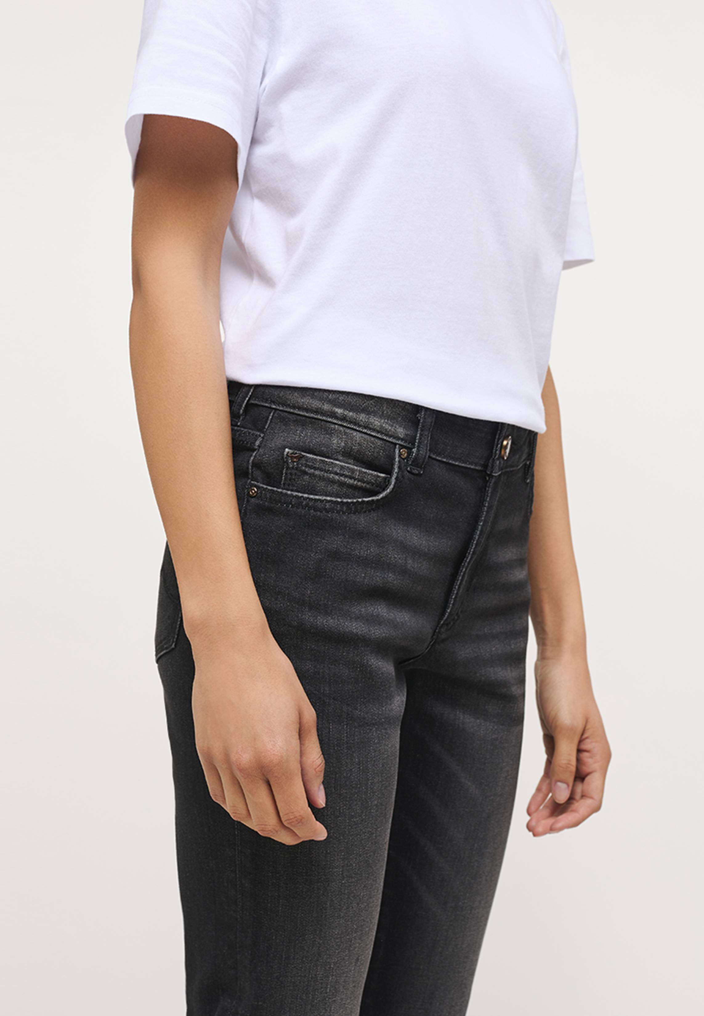 Bekleidung, Hosen, Jeans, Person, T-shirt