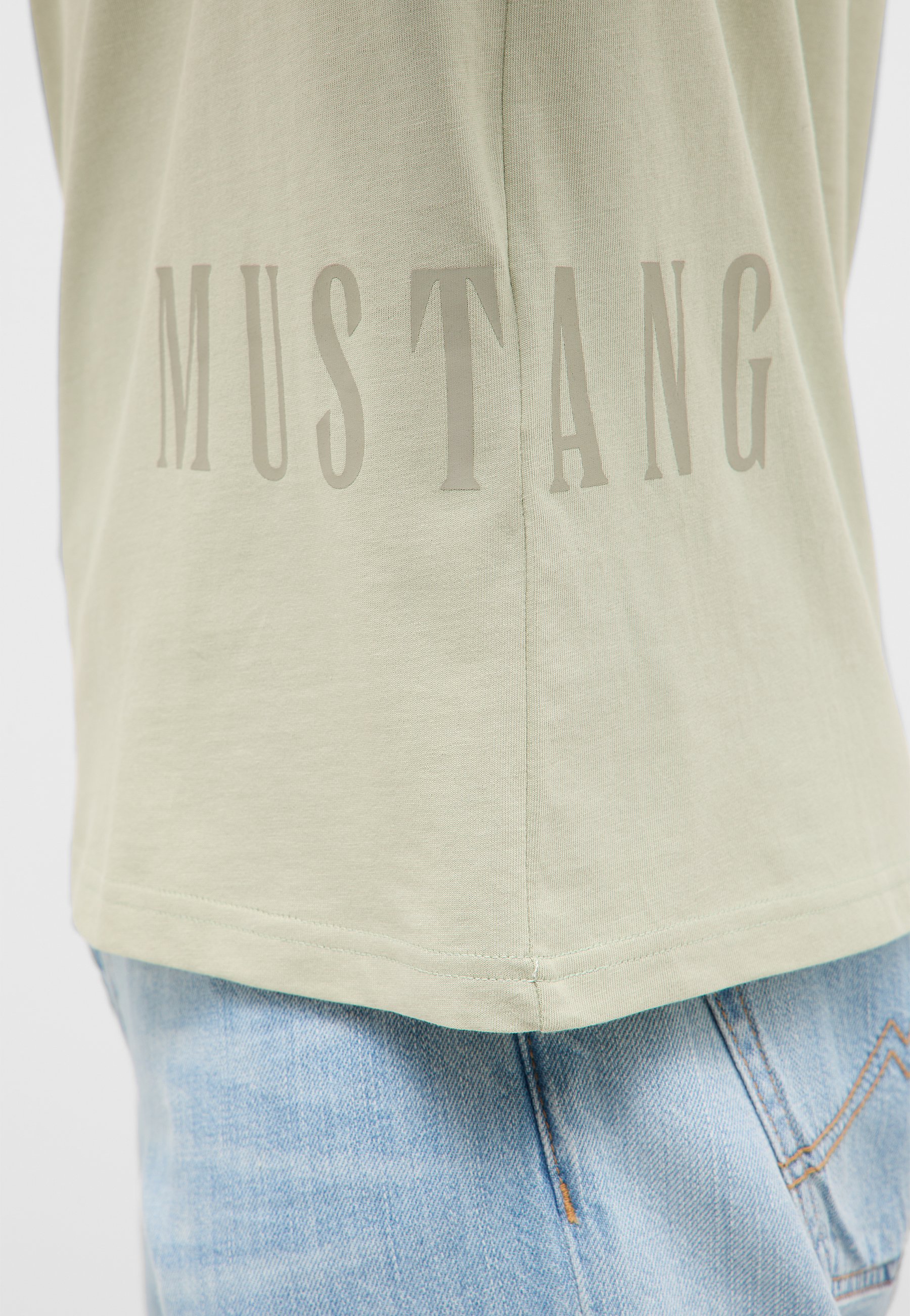 T-Shirt, Mustang, Kleidung, Oberteil, Frontdruck