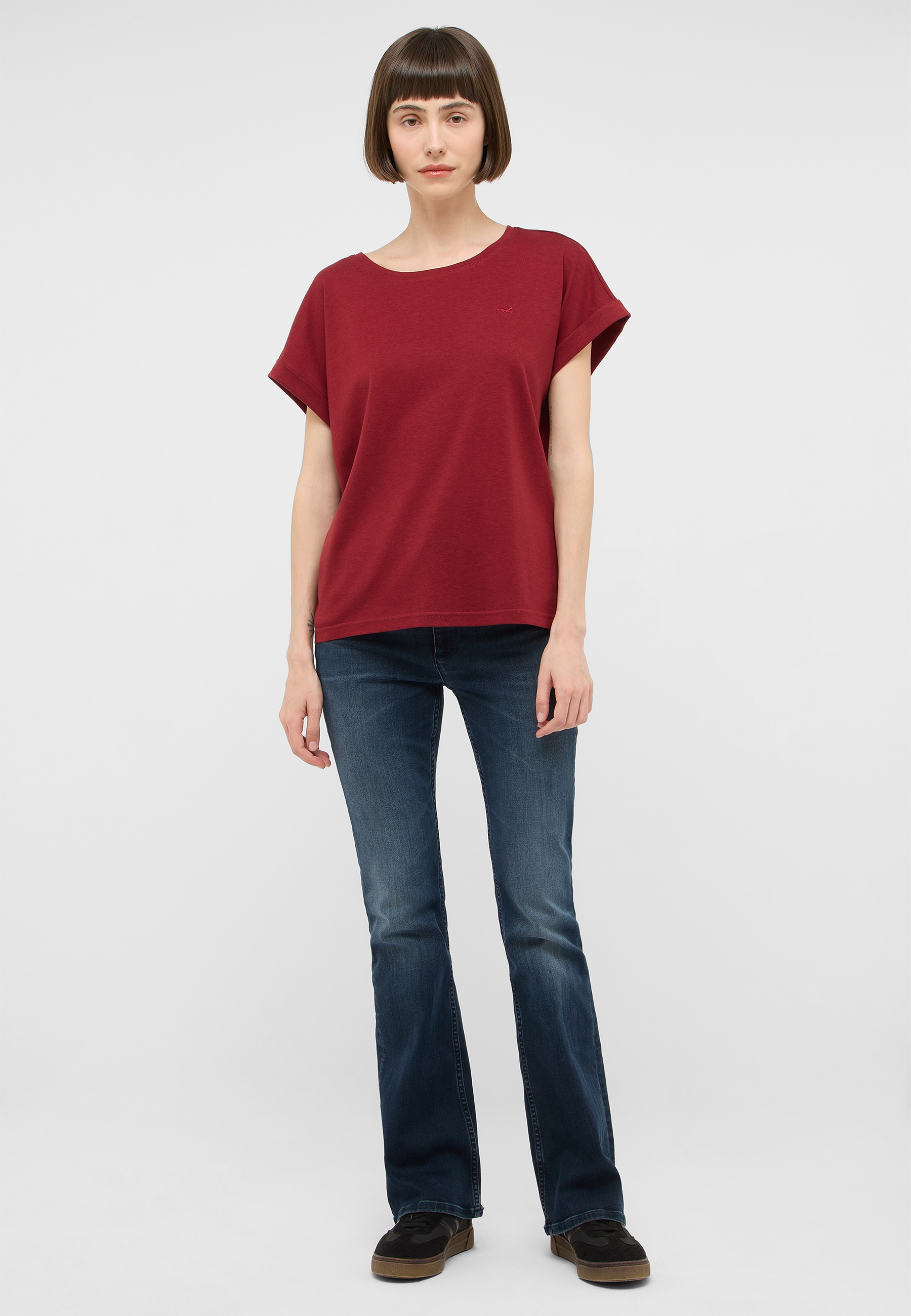 T-Shirt Style Lesley