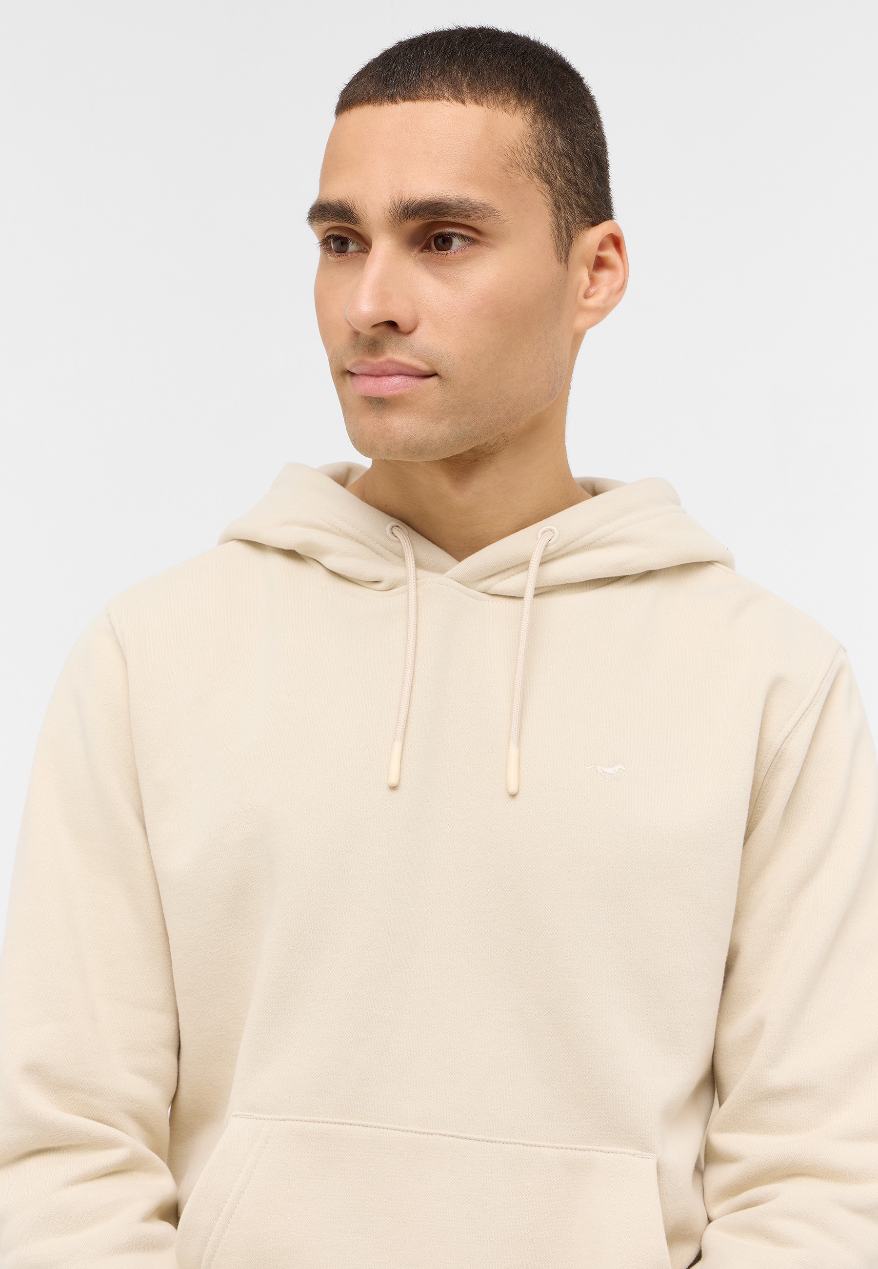 Strickwaren, Pullover, Sweatshirt, Kapuzenpulli, Person