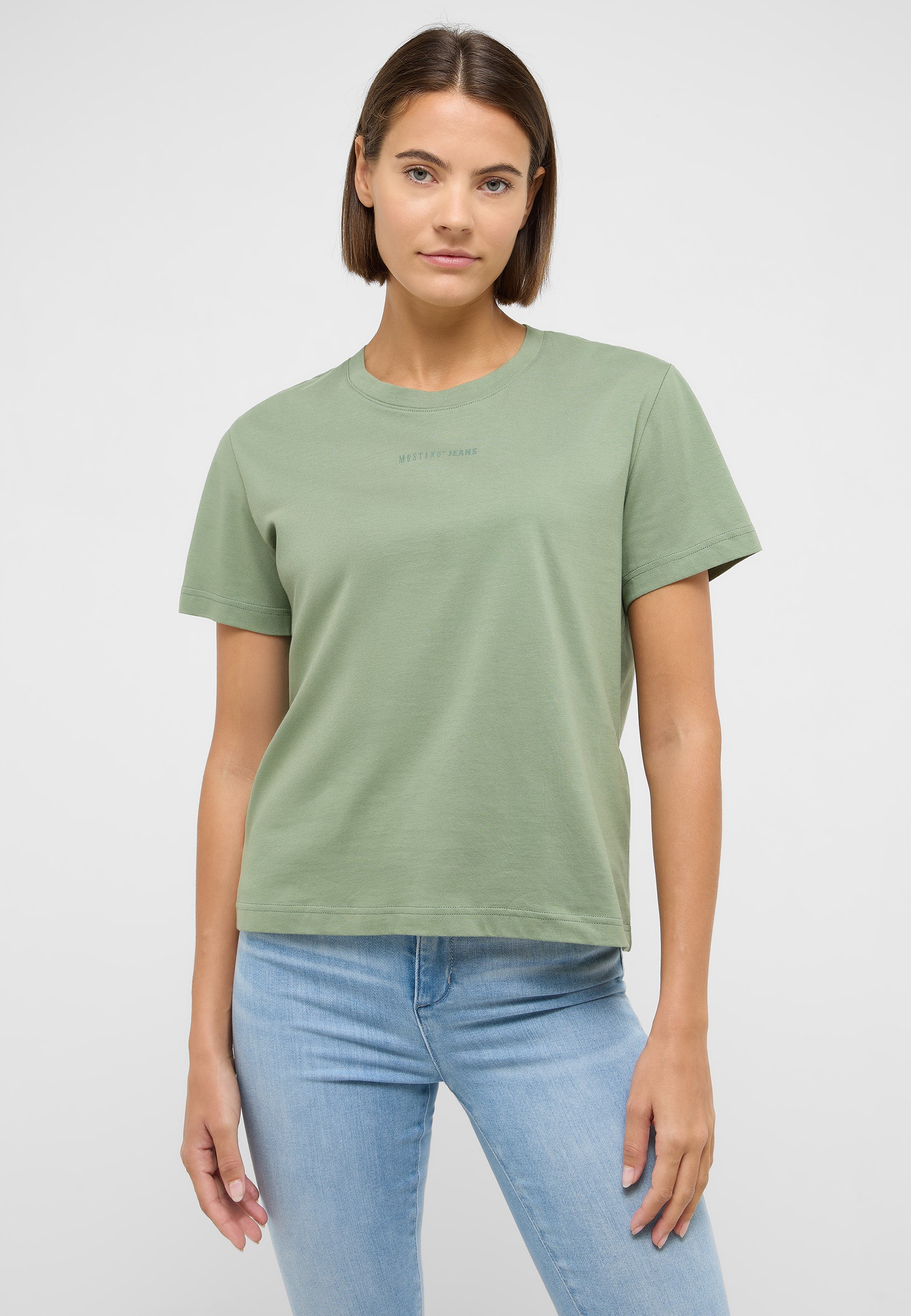 Bekleidung, T-shirt, Jeans, Person, Ärmel