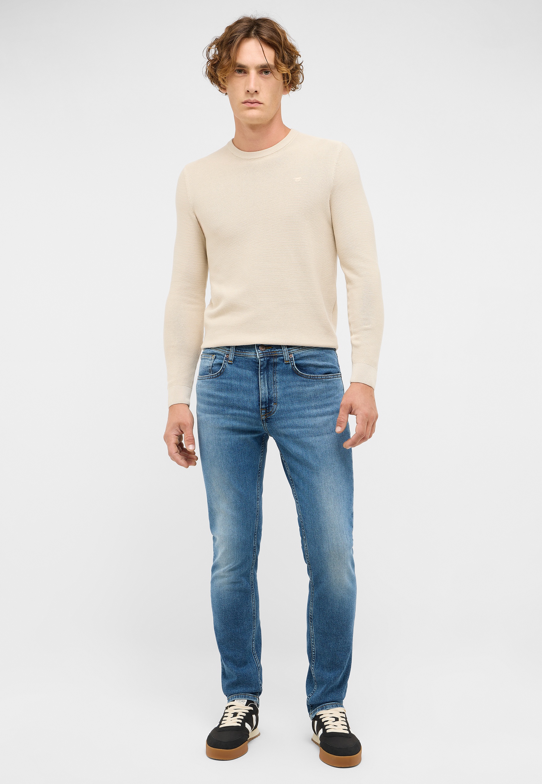 Hosen, Jeans, Langarm, Person, Pullover