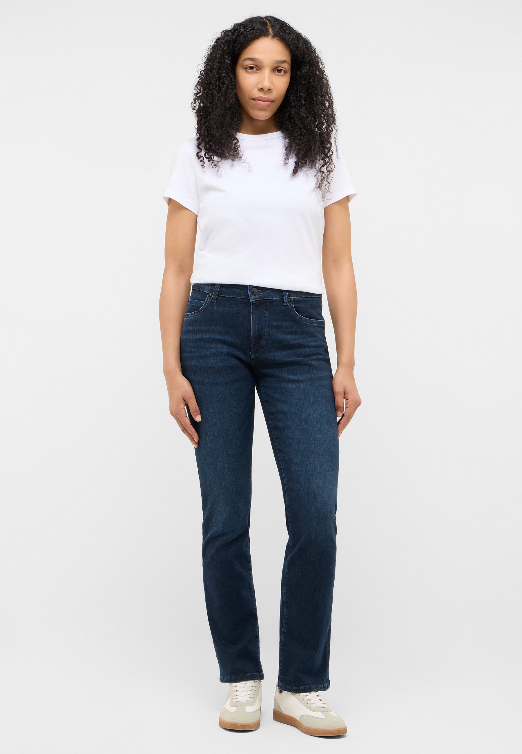 Jeanshose Style Crosby Relaxed Straight