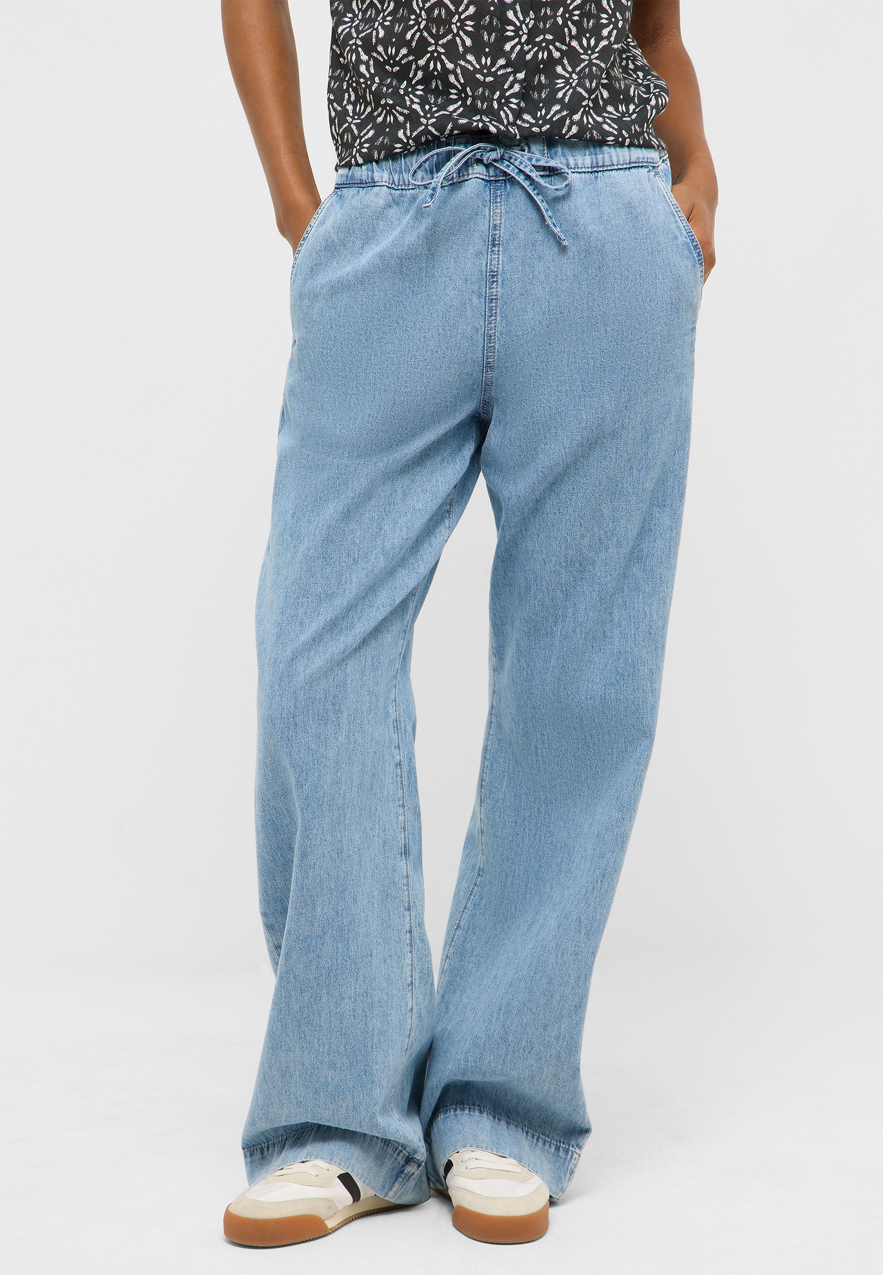 Jeans Style Madison Wide Drawstring ULW
