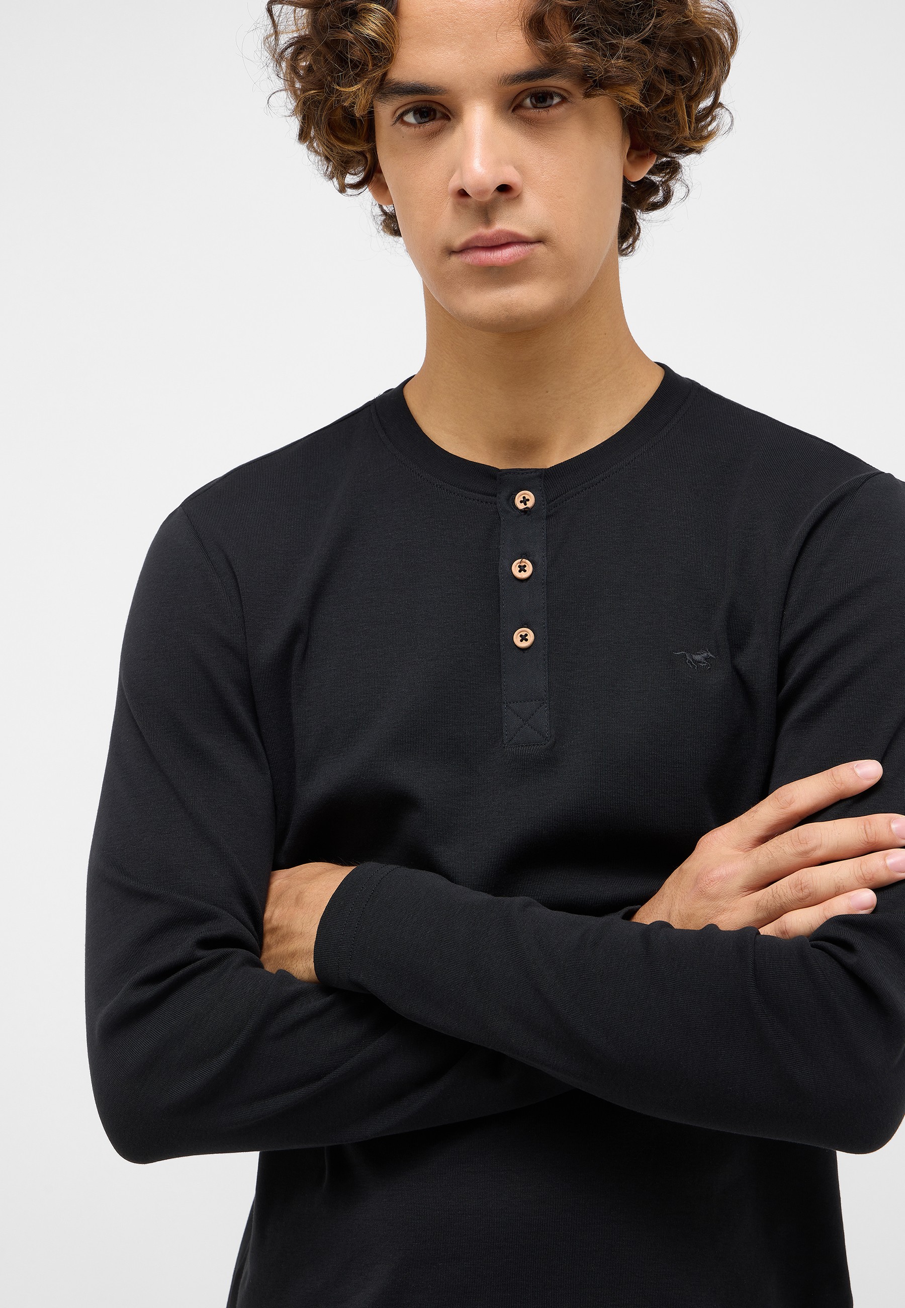 Bekleidung, Langarm, Ärmel, Person, Gesicht