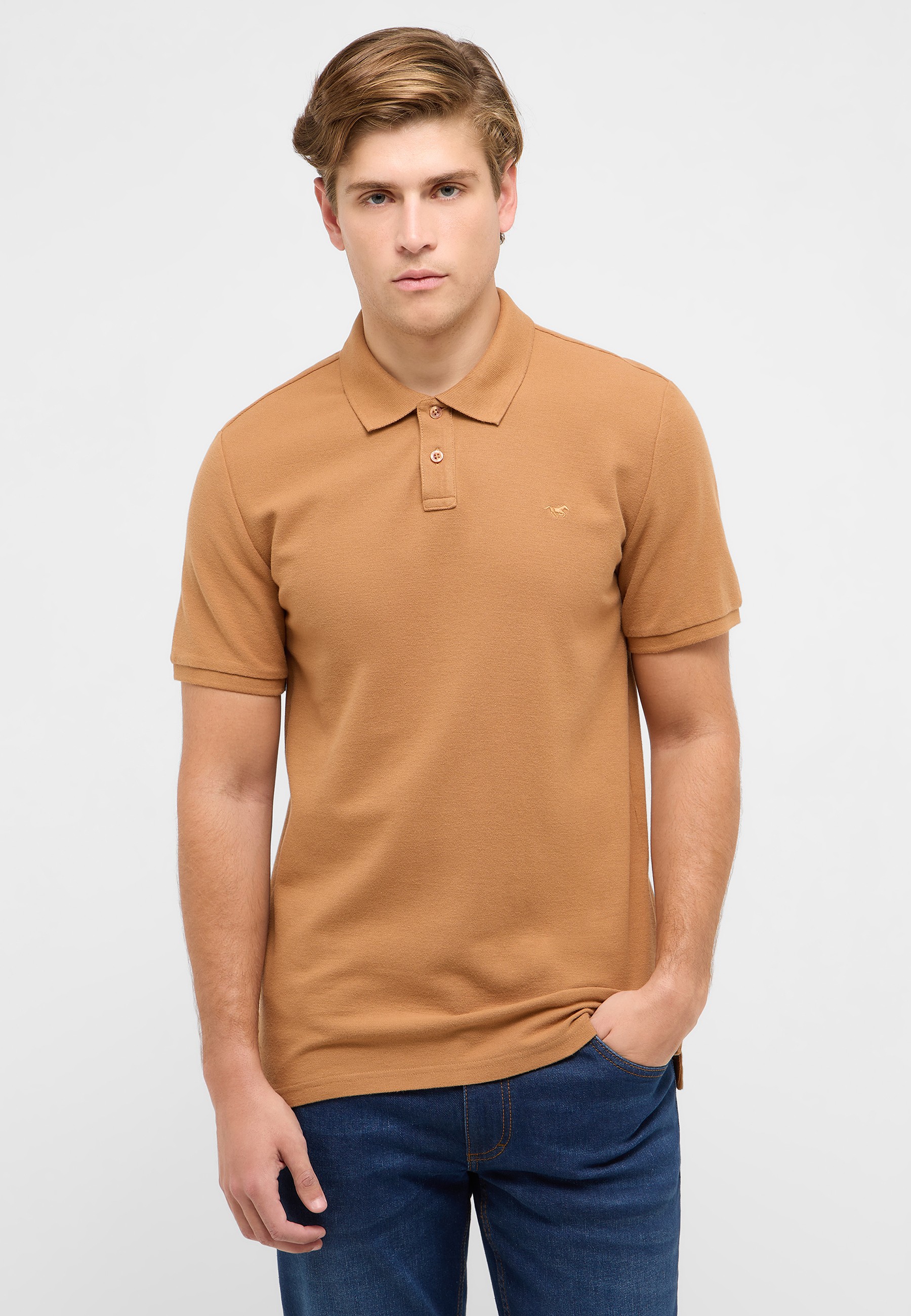 T-shirt, Hemd, Erwachsener, Mann, Person