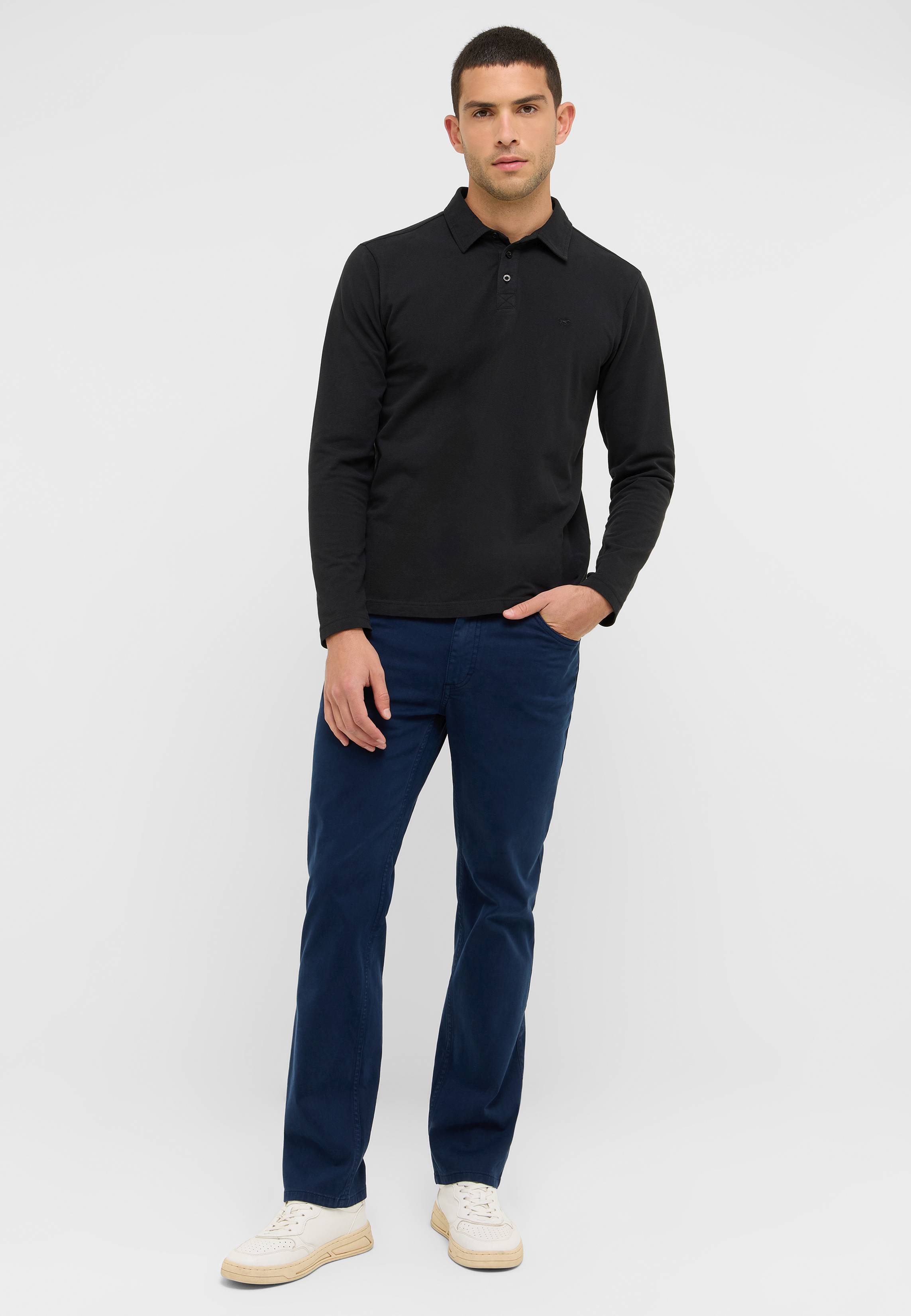 Hosen, Langarm, Erwachsener, Mann, Person