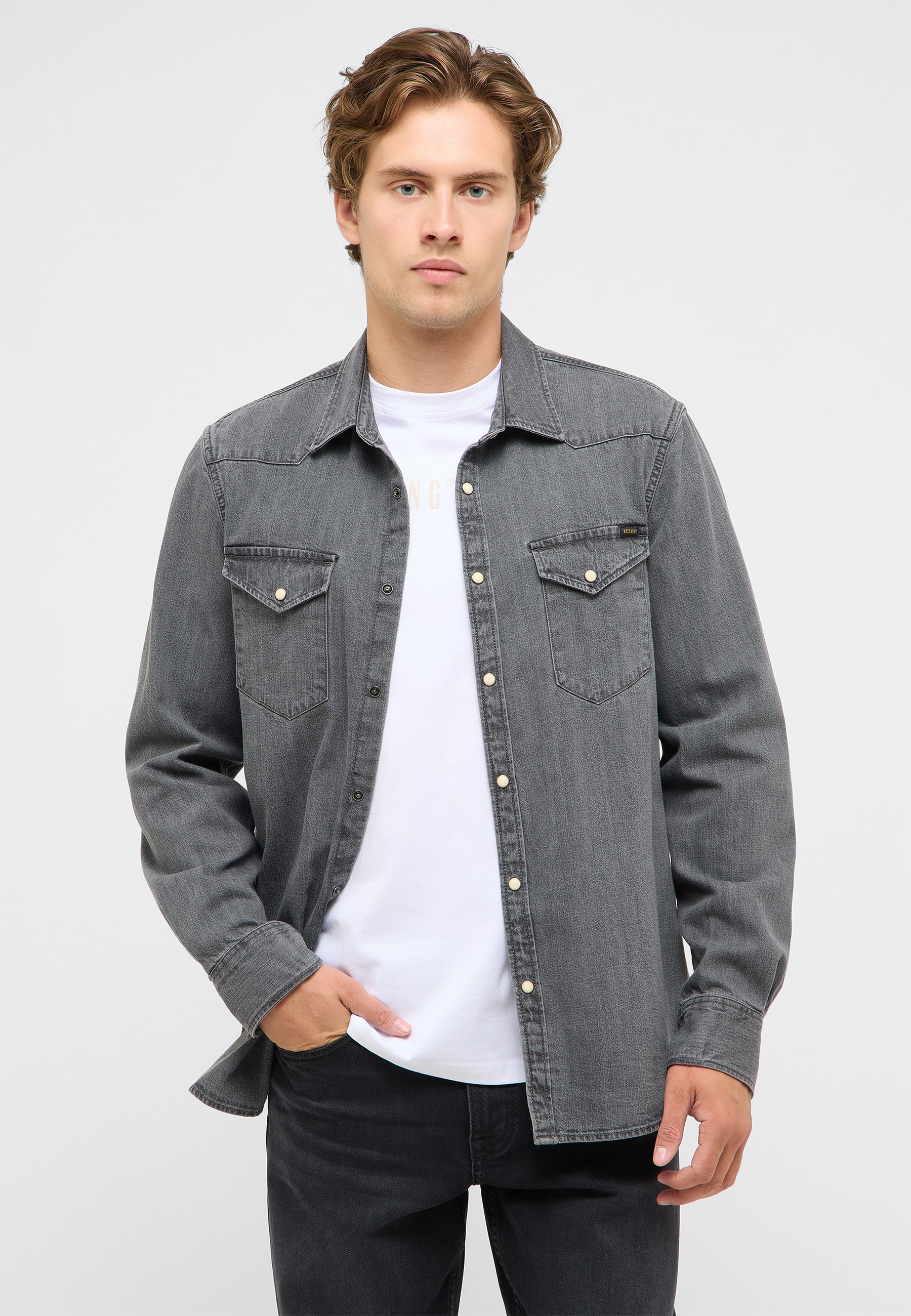 jeansjacke, grau, knopfleiste, pocket, langarm