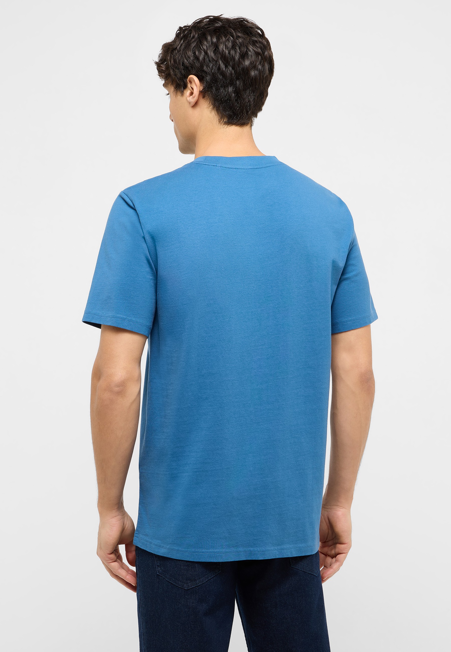 T-shirt, Ärmel, Erwachsener, Mann, Person