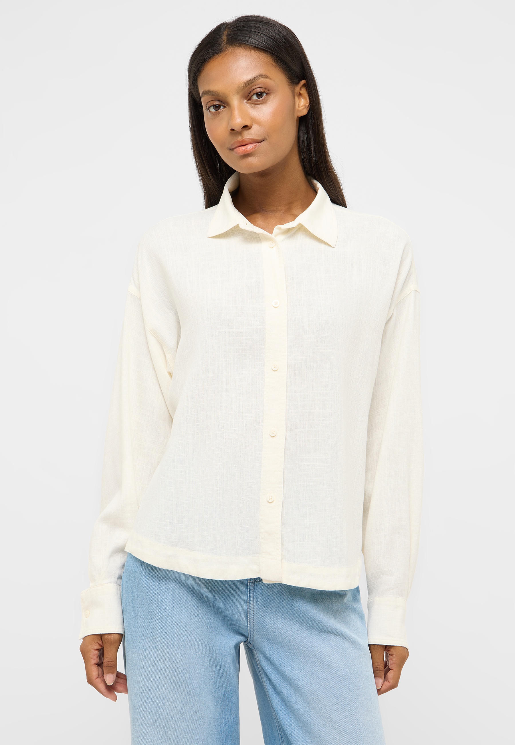 blouse, crepe, white, button-down, long-sleeve