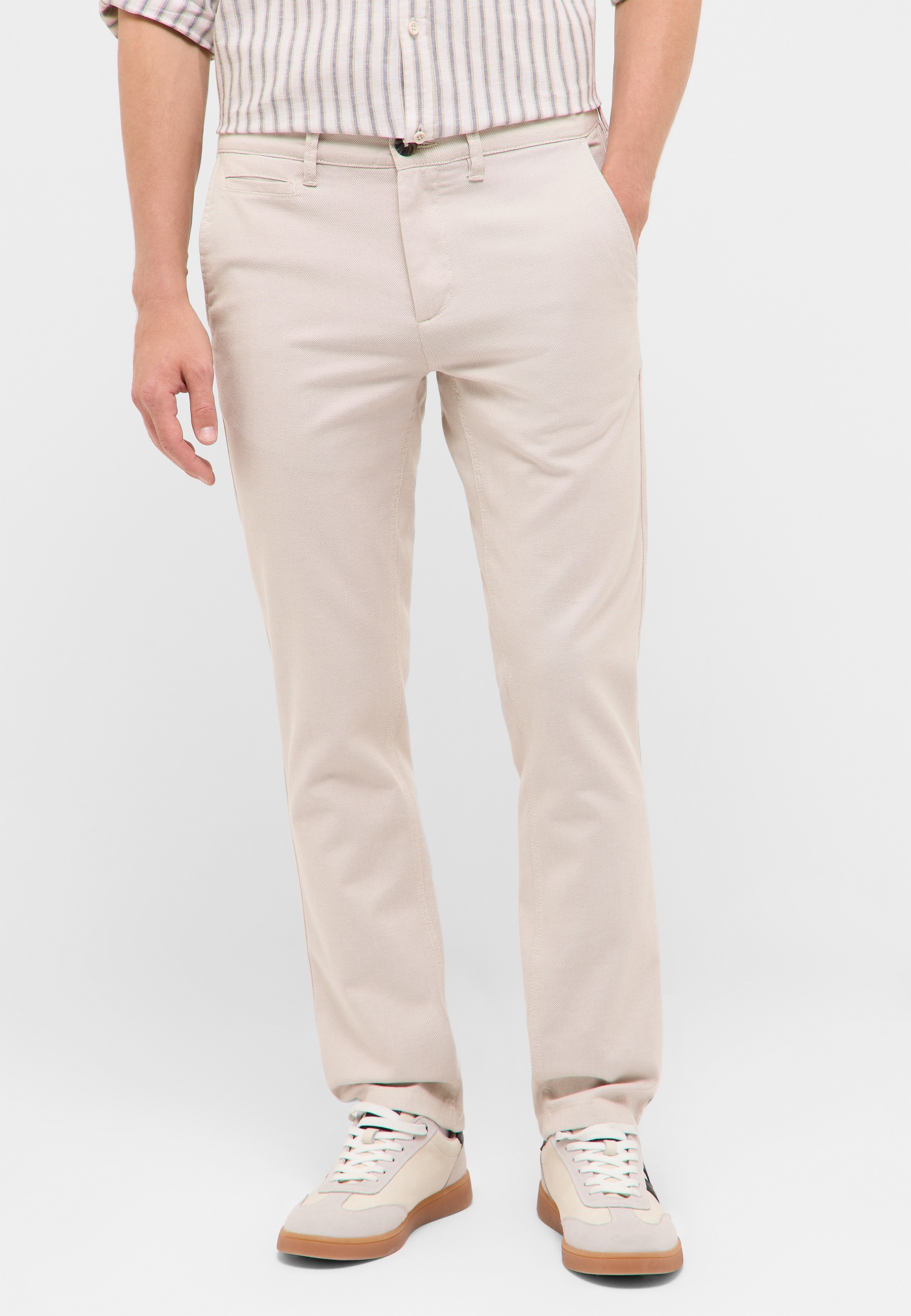 khaki pants,  chinos,  beige pants,  flat-front,  jogger-free