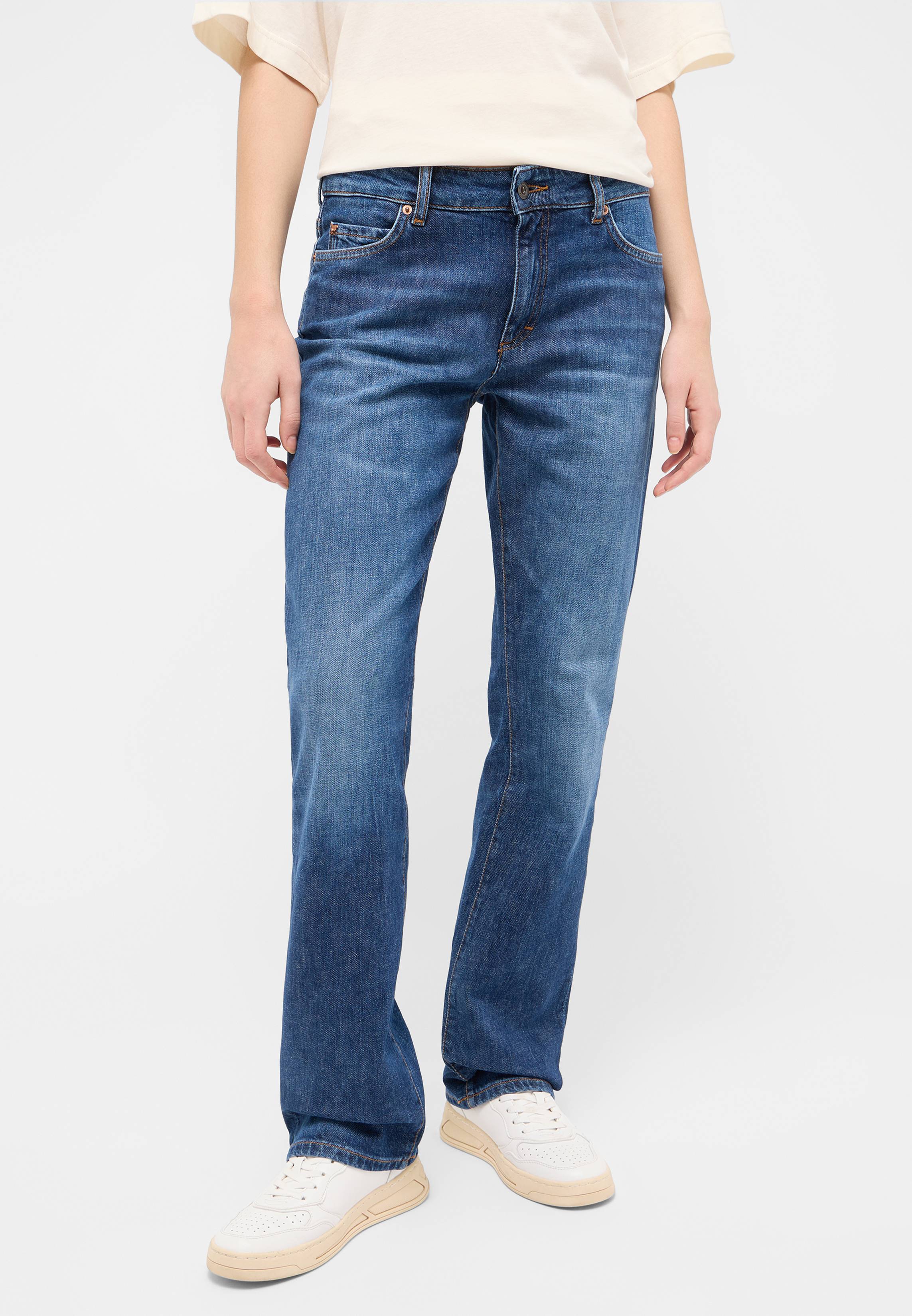 Jeans Style Crosby Relaxed Straight
