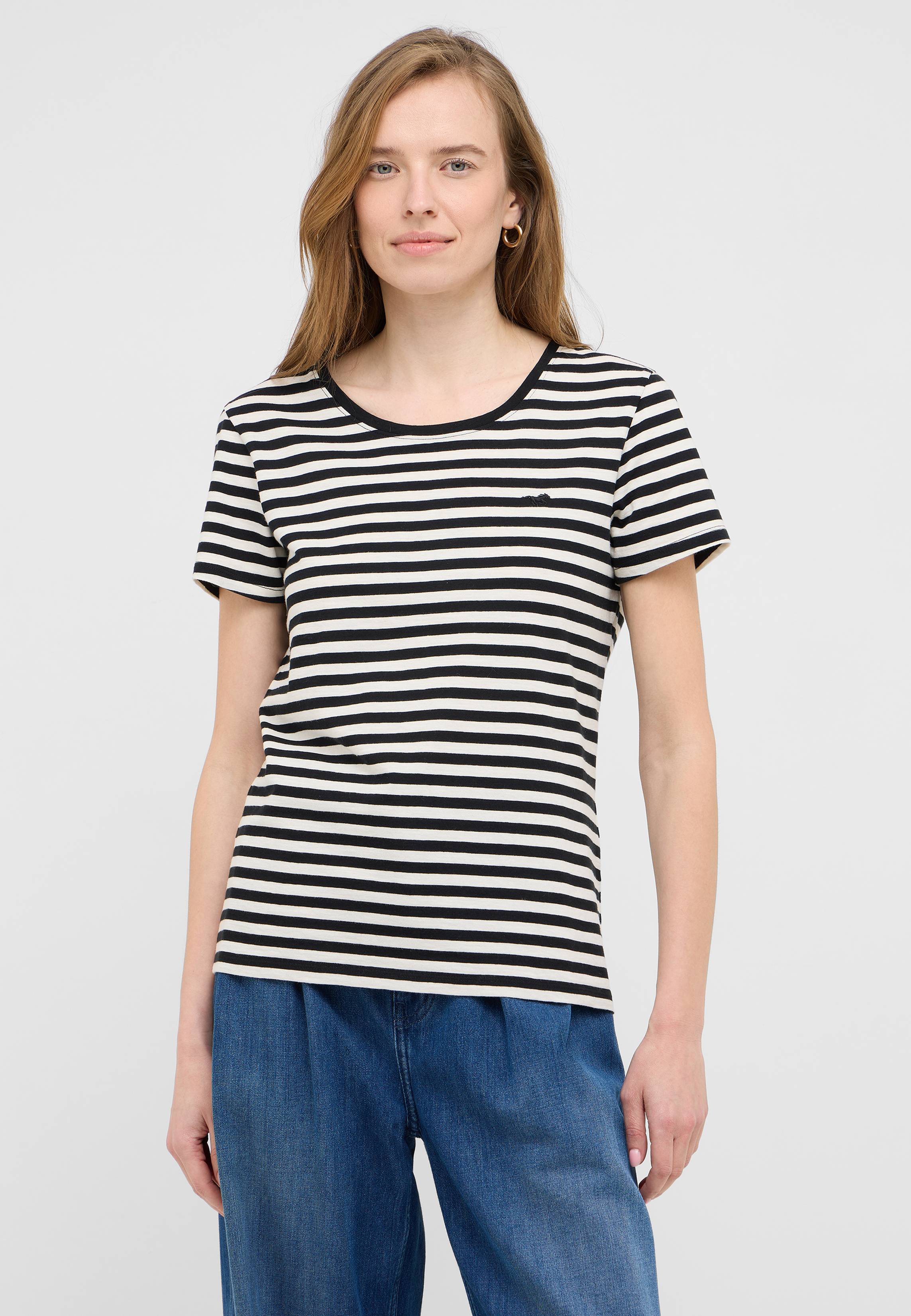 Bekleidung, T-shirt, Bluse, Hemd, Person