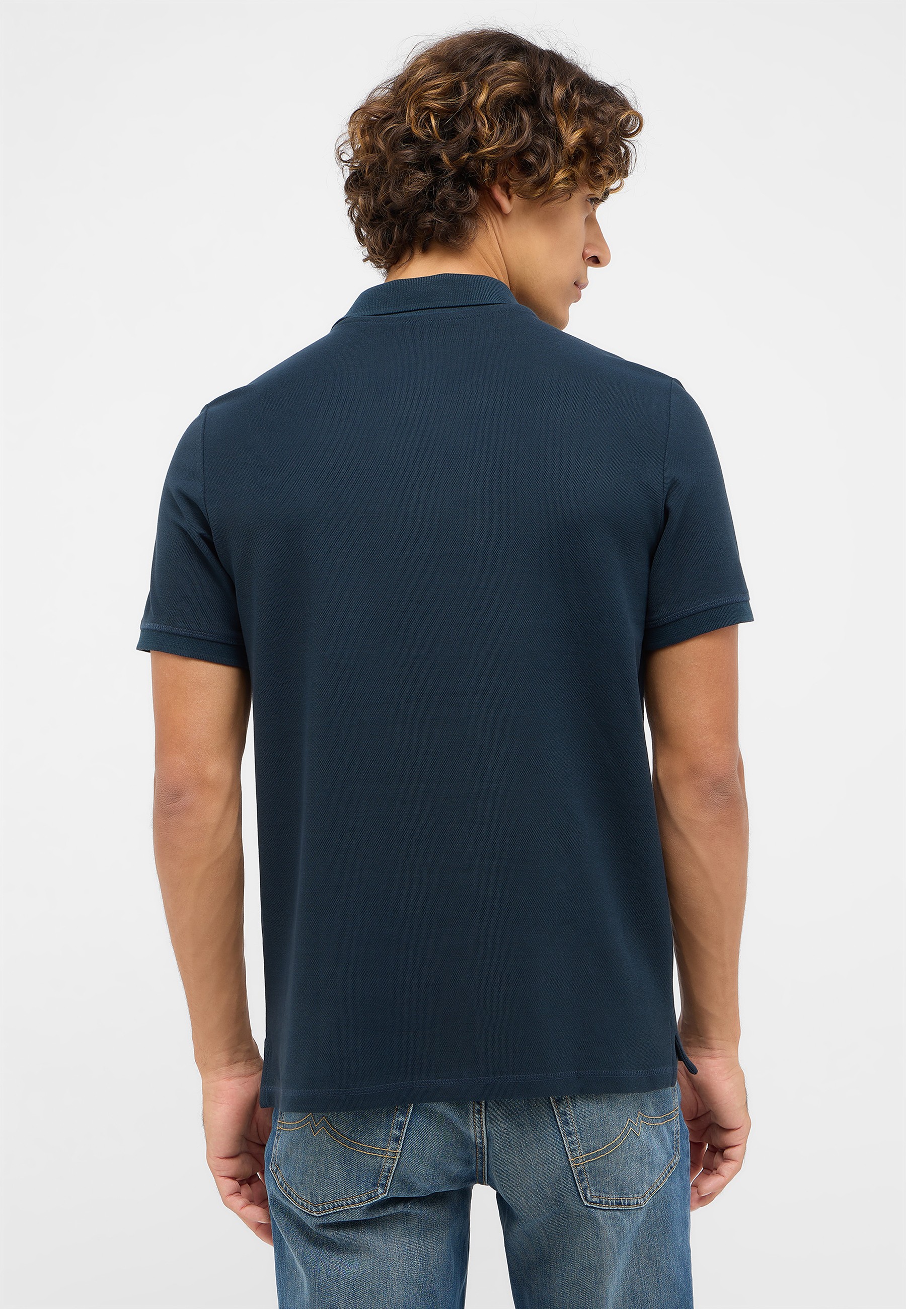 Bekleidung, T-shirt, Hemd, Person, Ärmel