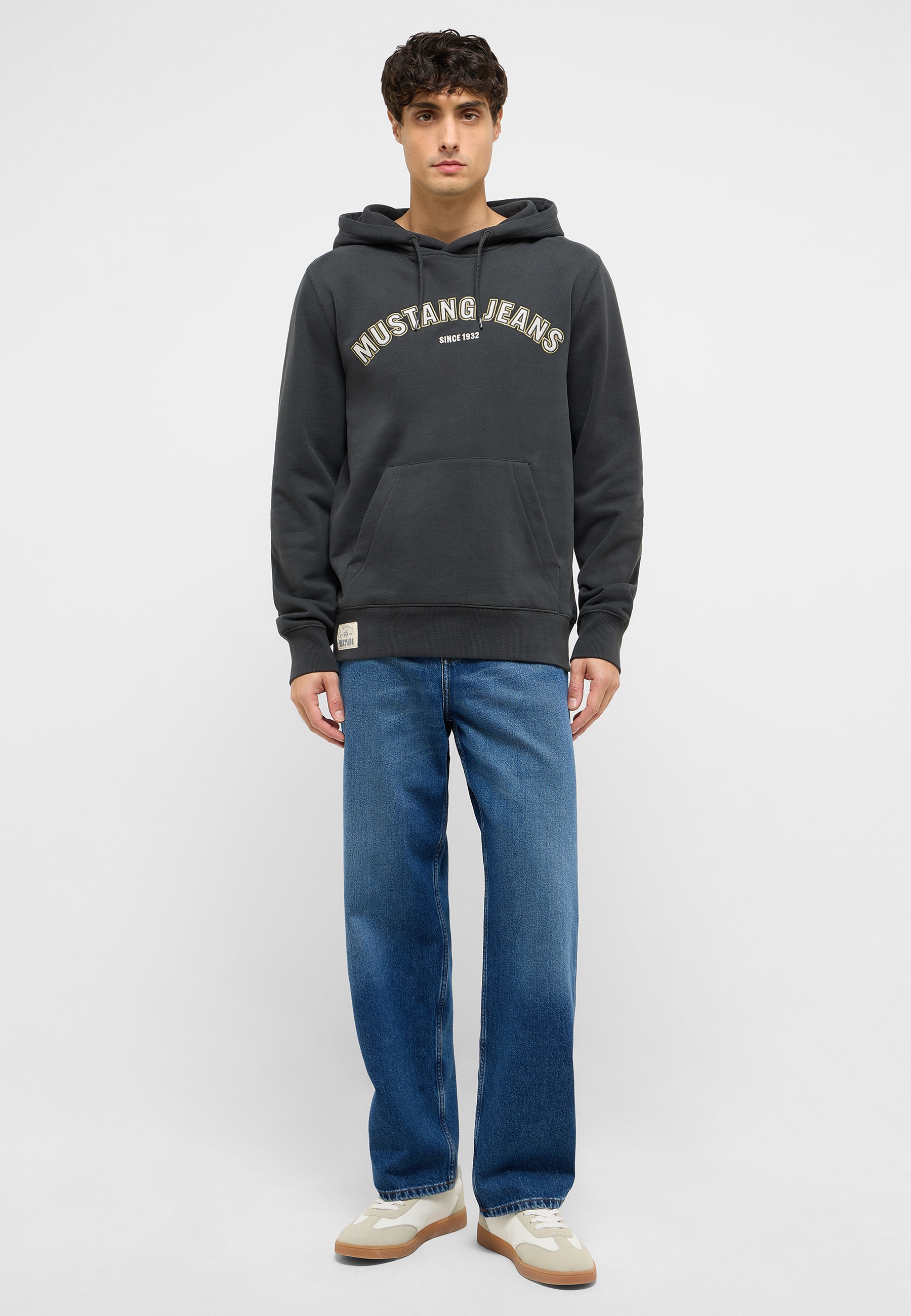 Pulli, Sweatshirt, Kapuzenpulli, Jeanshose, Hosen