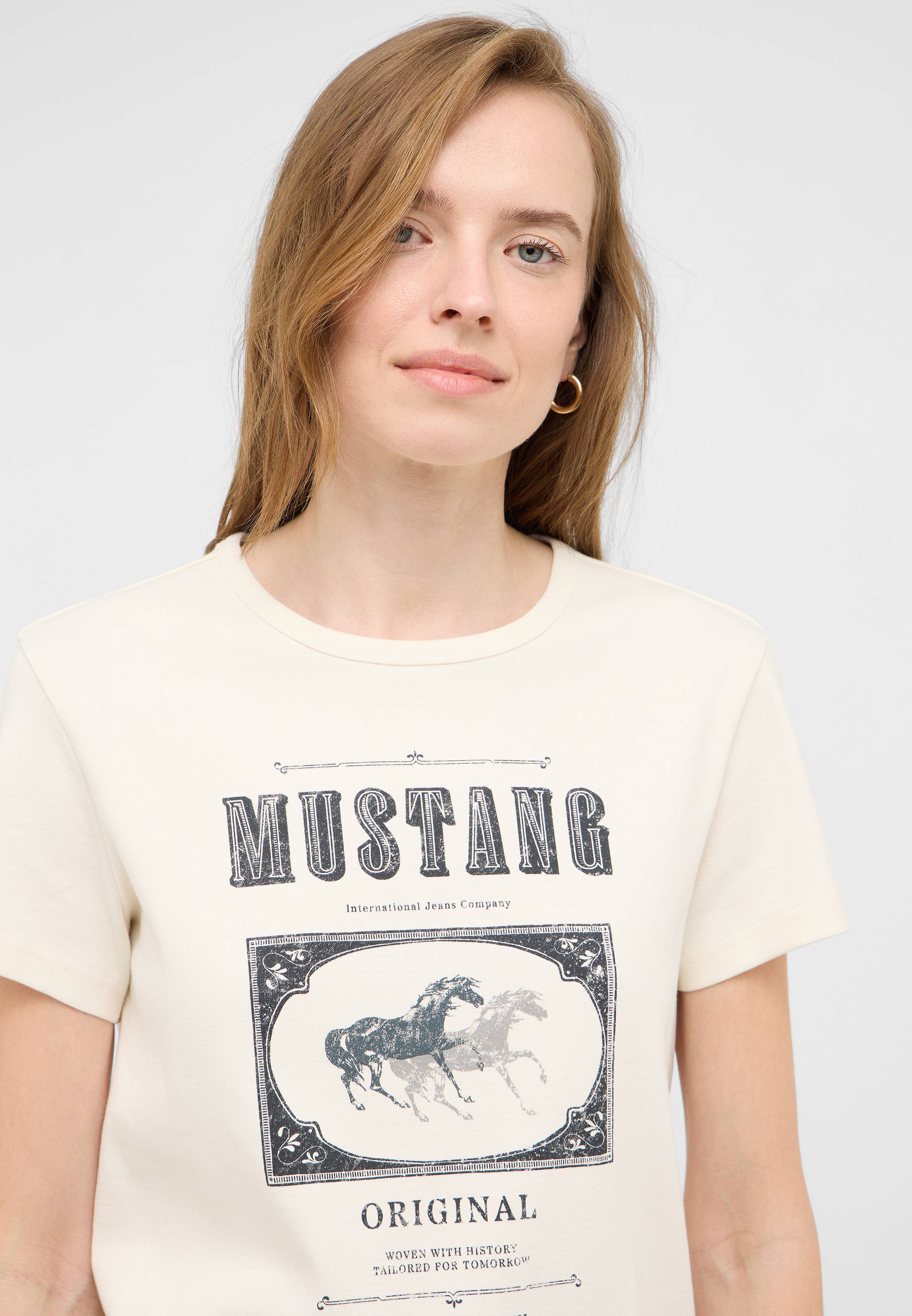 Bekleidung, T-shirt