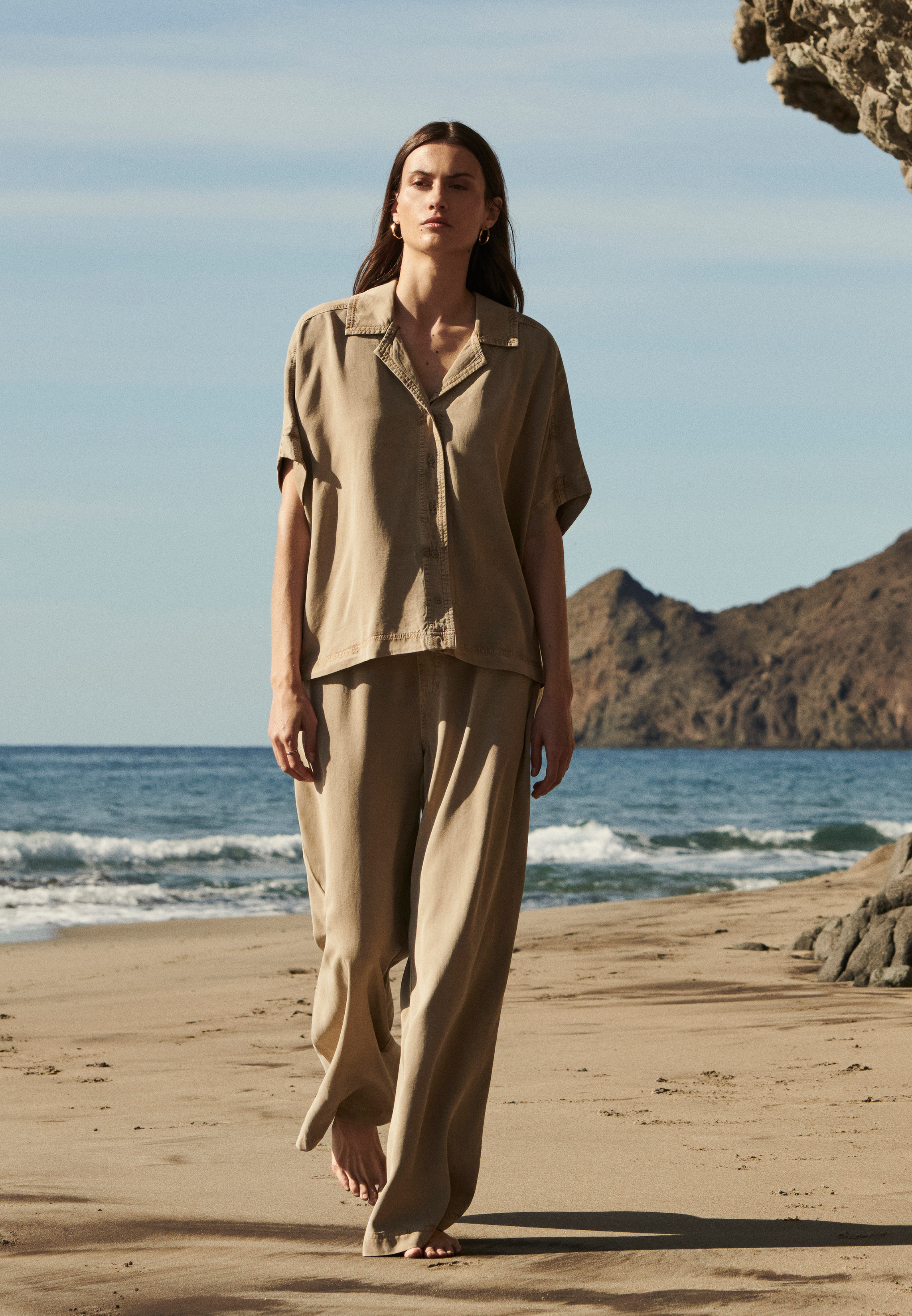 Sommerkleid, Beige, Hose, Beige Outfit, Strandoutfit