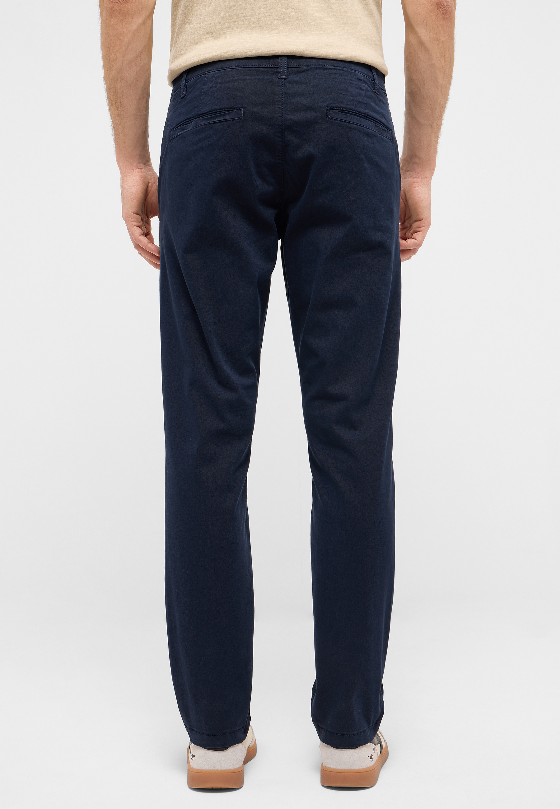 Chinohose, Navy, Rückansicht, Gürtelöse, Sneakerkompatibel