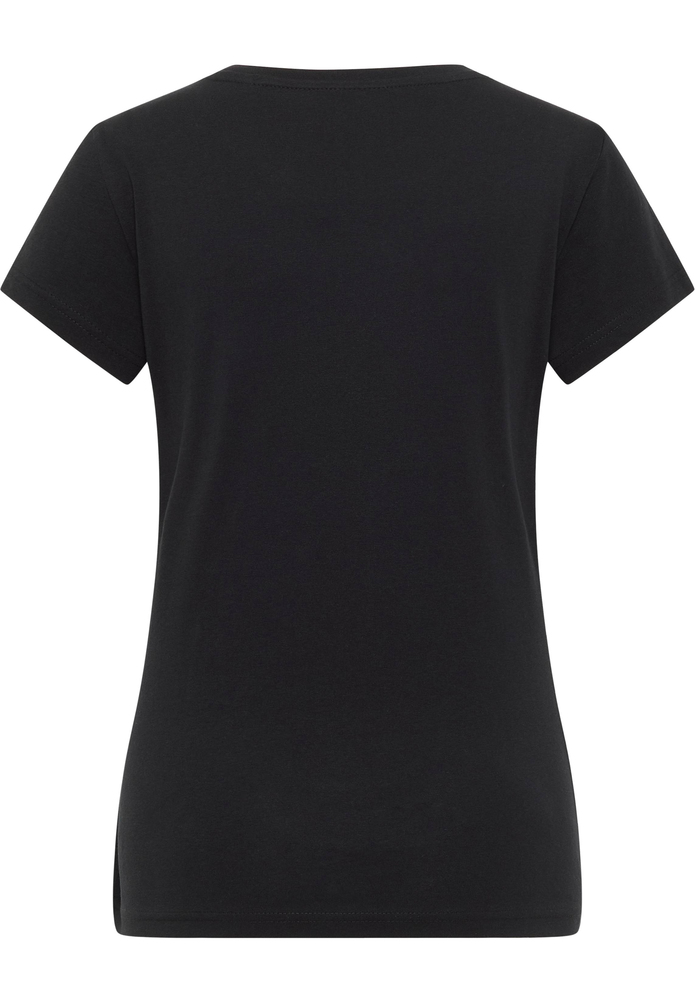 Bekleidung, T-shirt