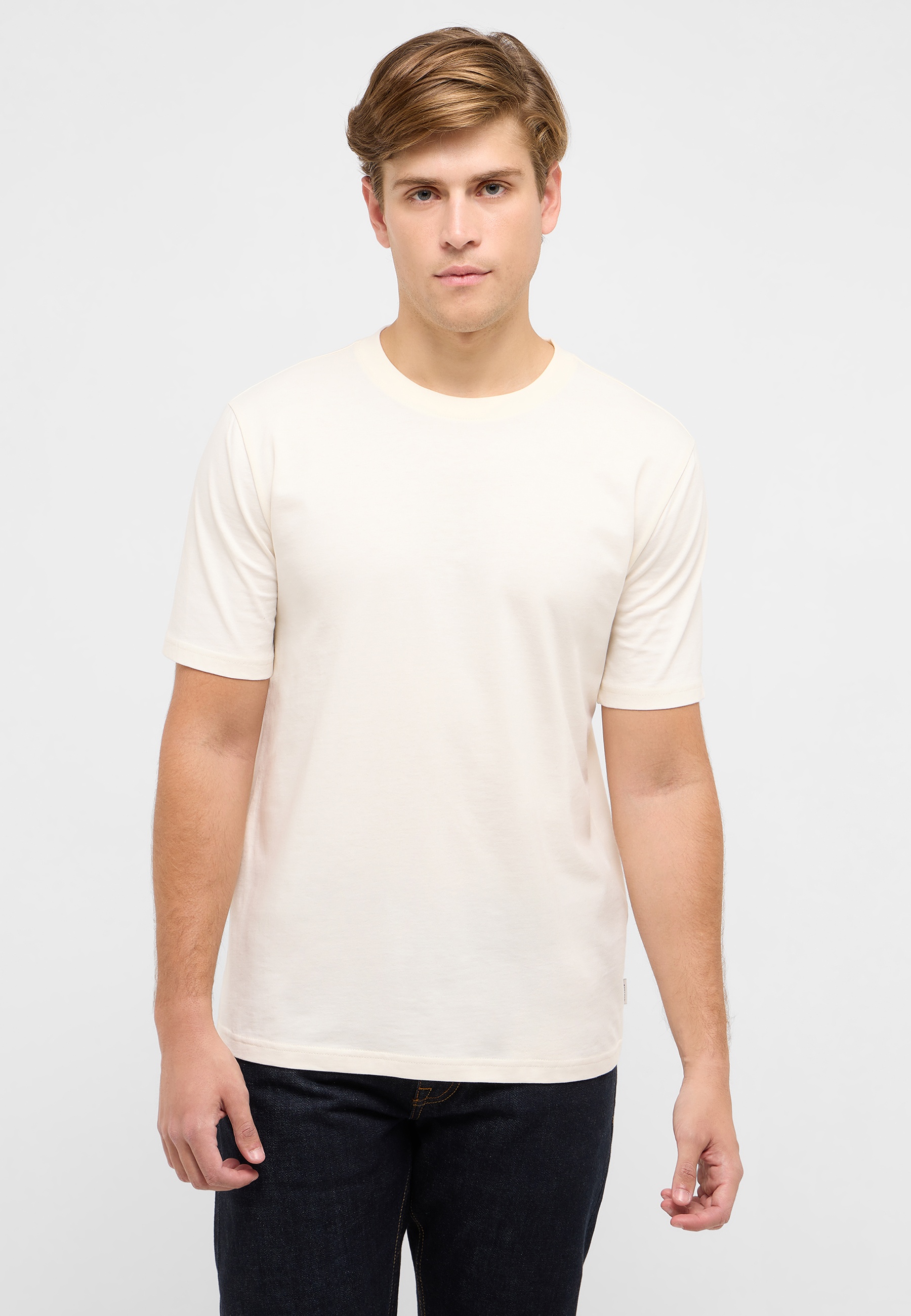 T-shirt, Jeans, Person, Langarm, Ärmel