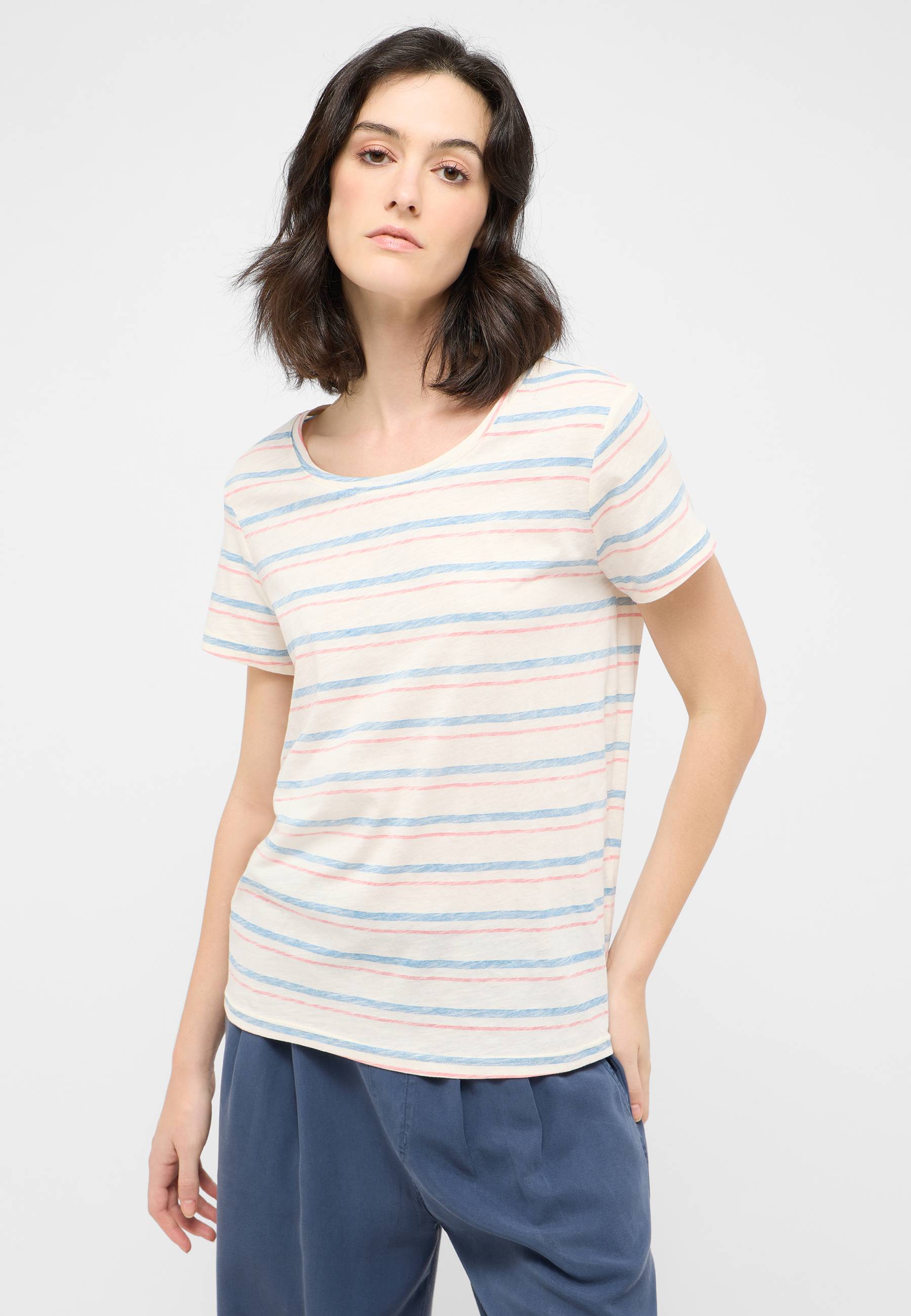 T-Shirt Style Alma