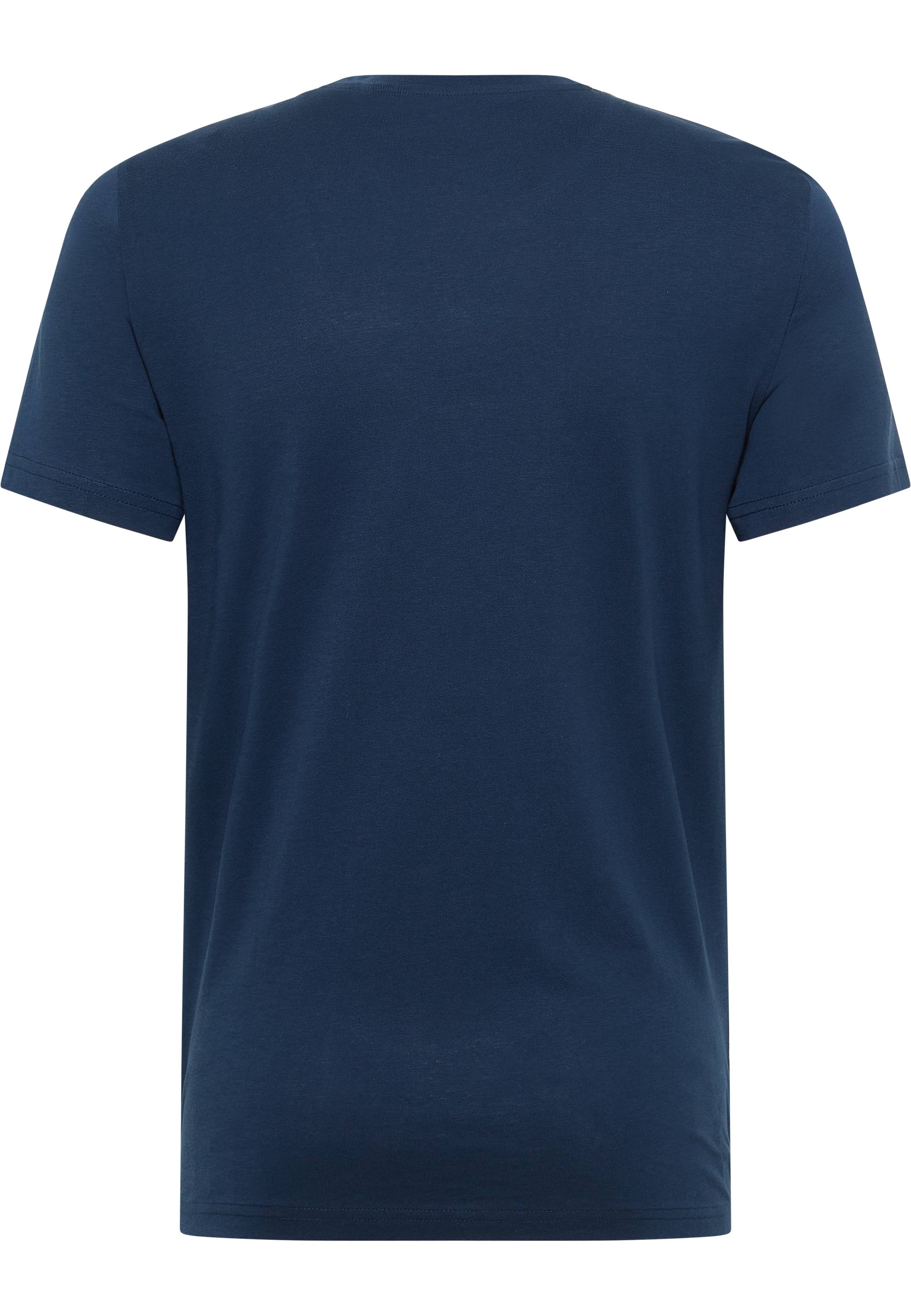Bekleidung, T-shirt