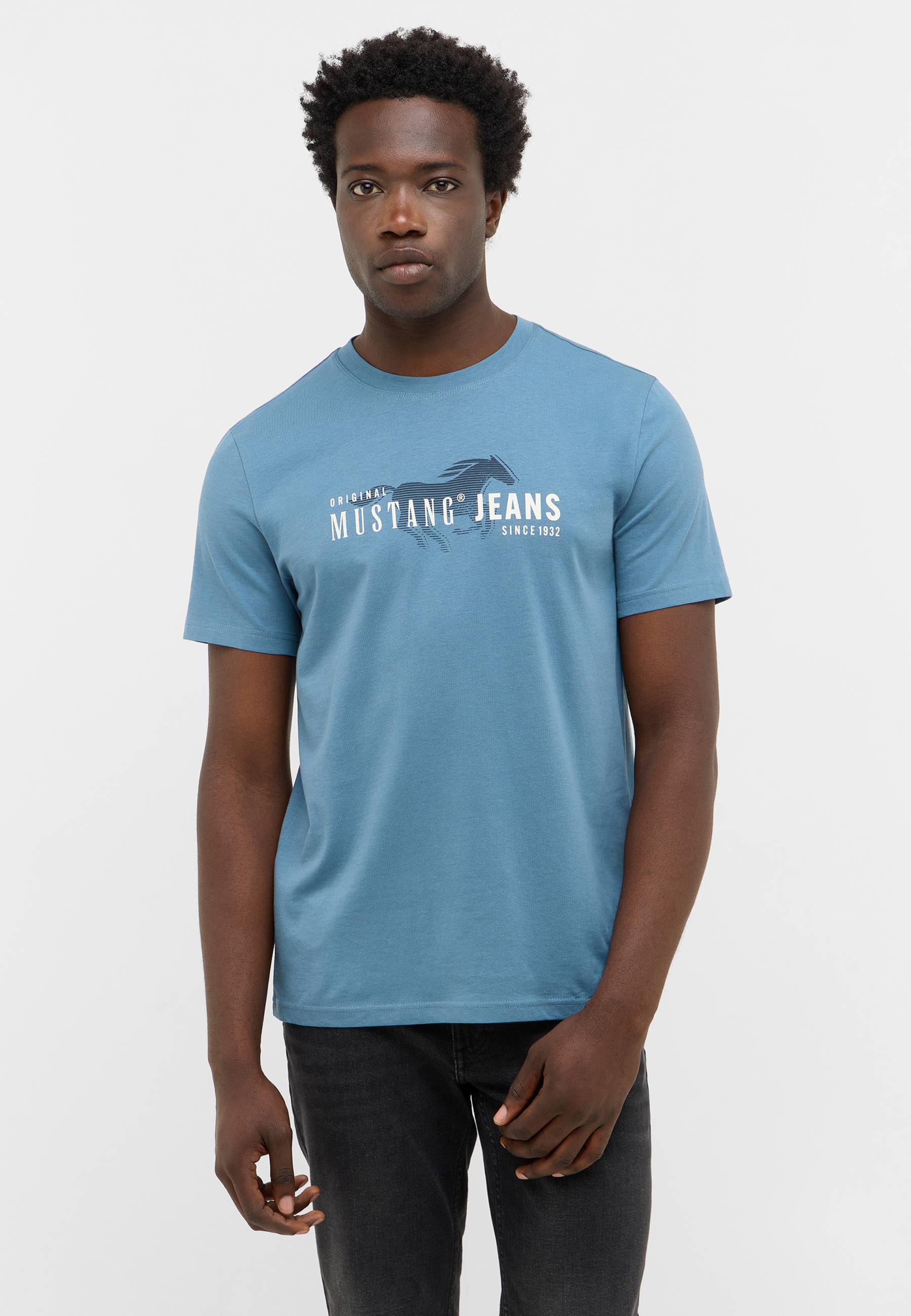 Bekleidung, T-shirt, Hemd, Ärmel, Person