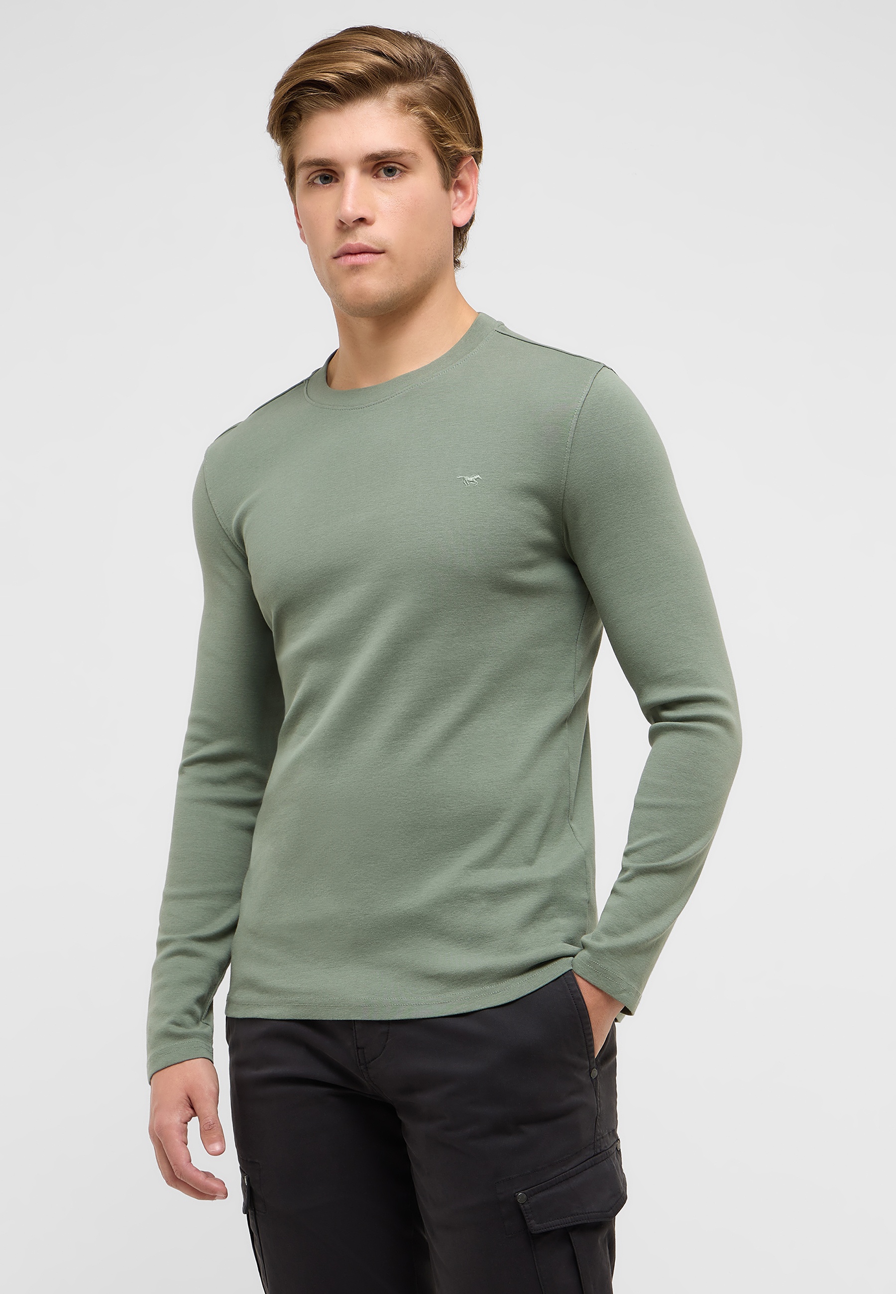 Langarm, Ärmel, Erwachsener, Mann, Person