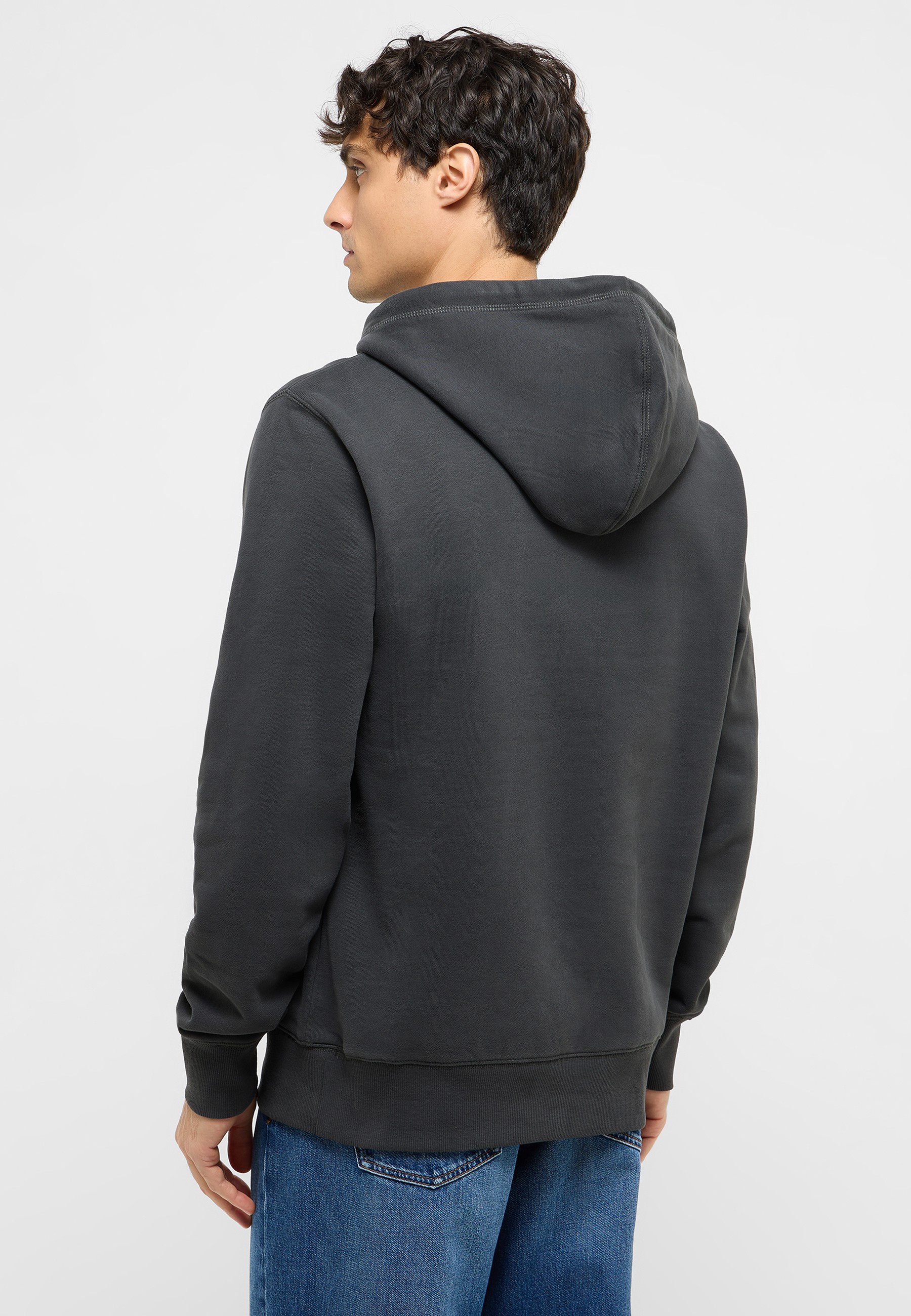 Strickwaren, Pullover, Sweatshirt, Kapuzenpulli, Jacke