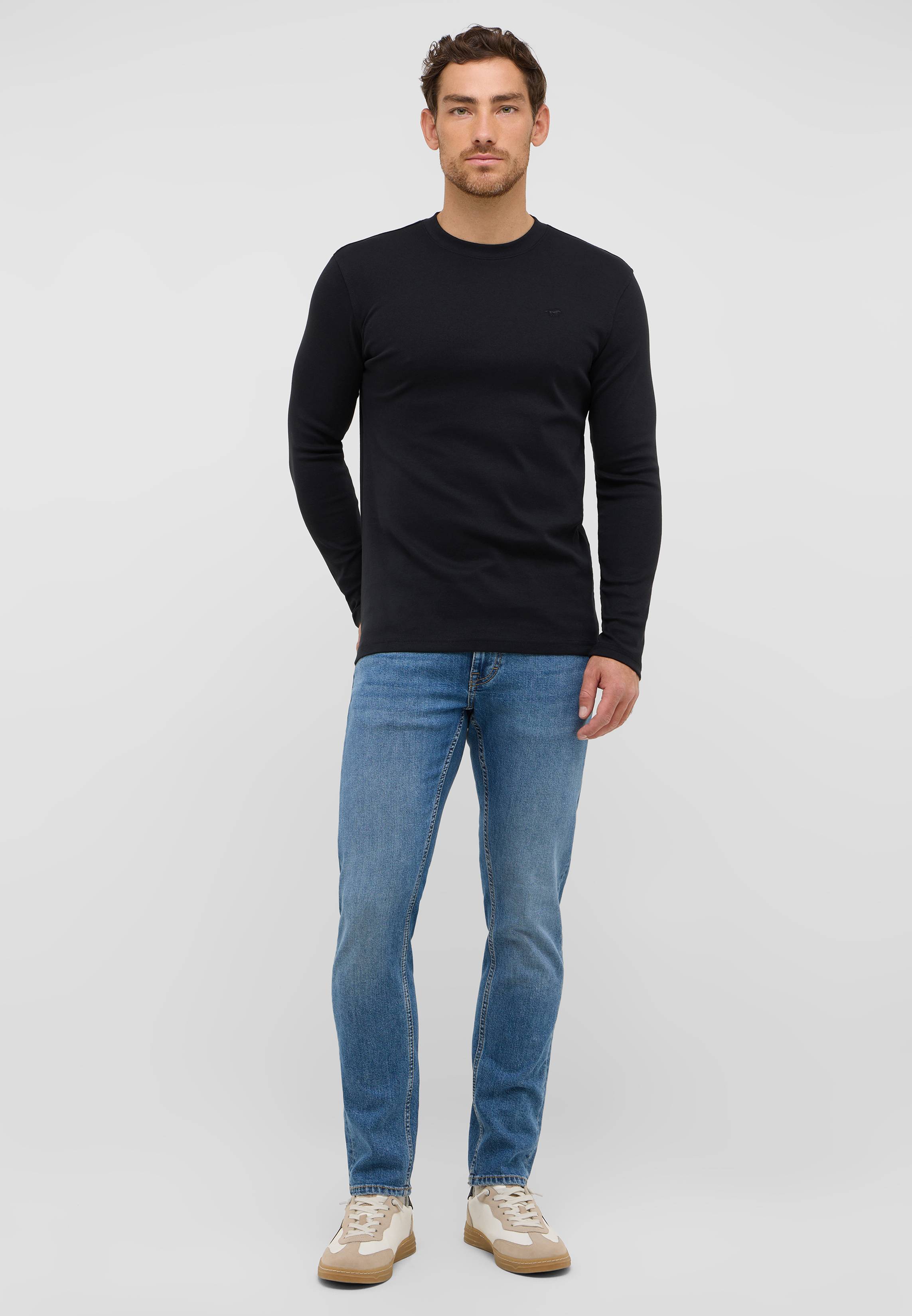 Hosen, Langarm, Jeans, Mann, Person