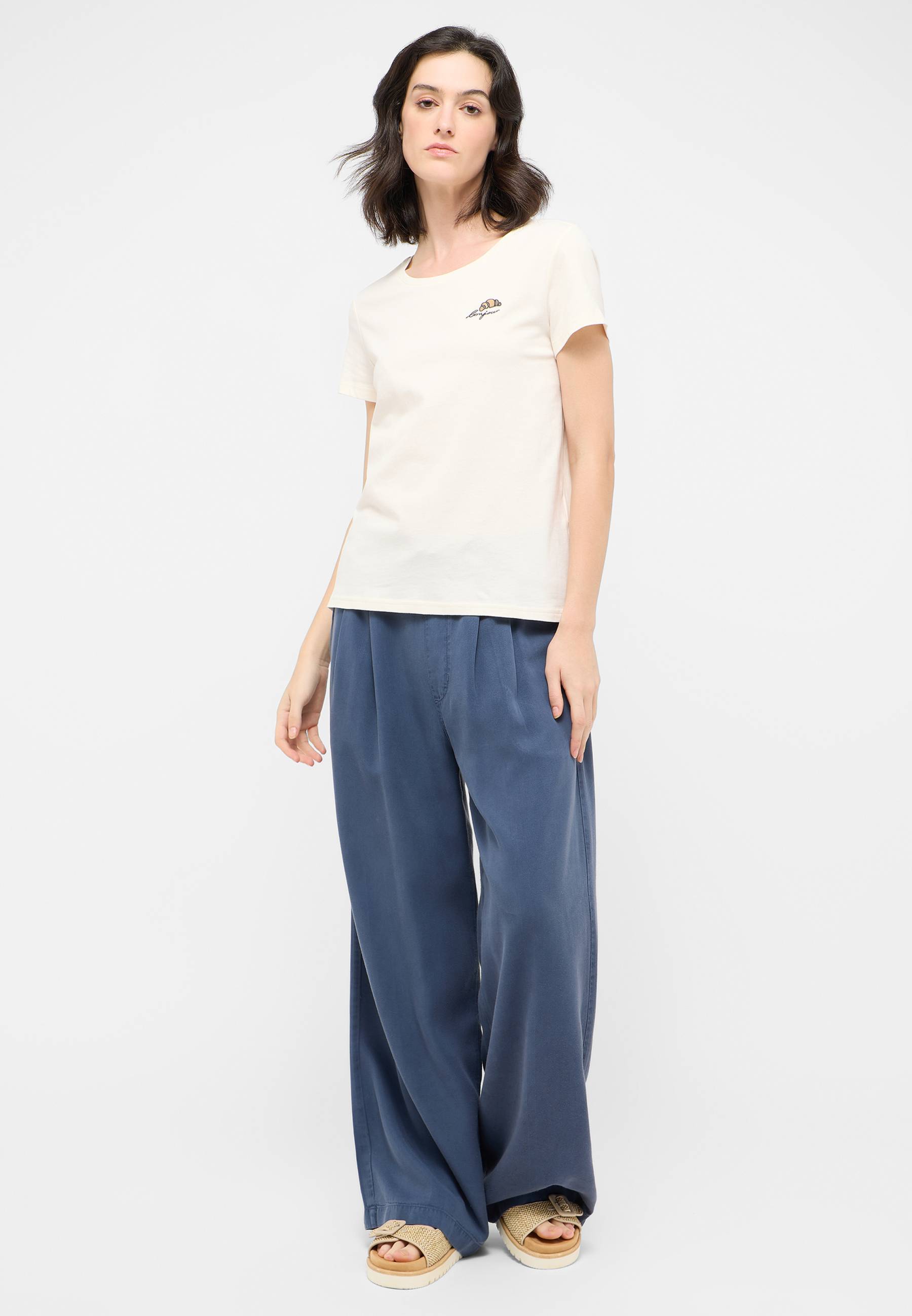 Hose Style Mirabelle
