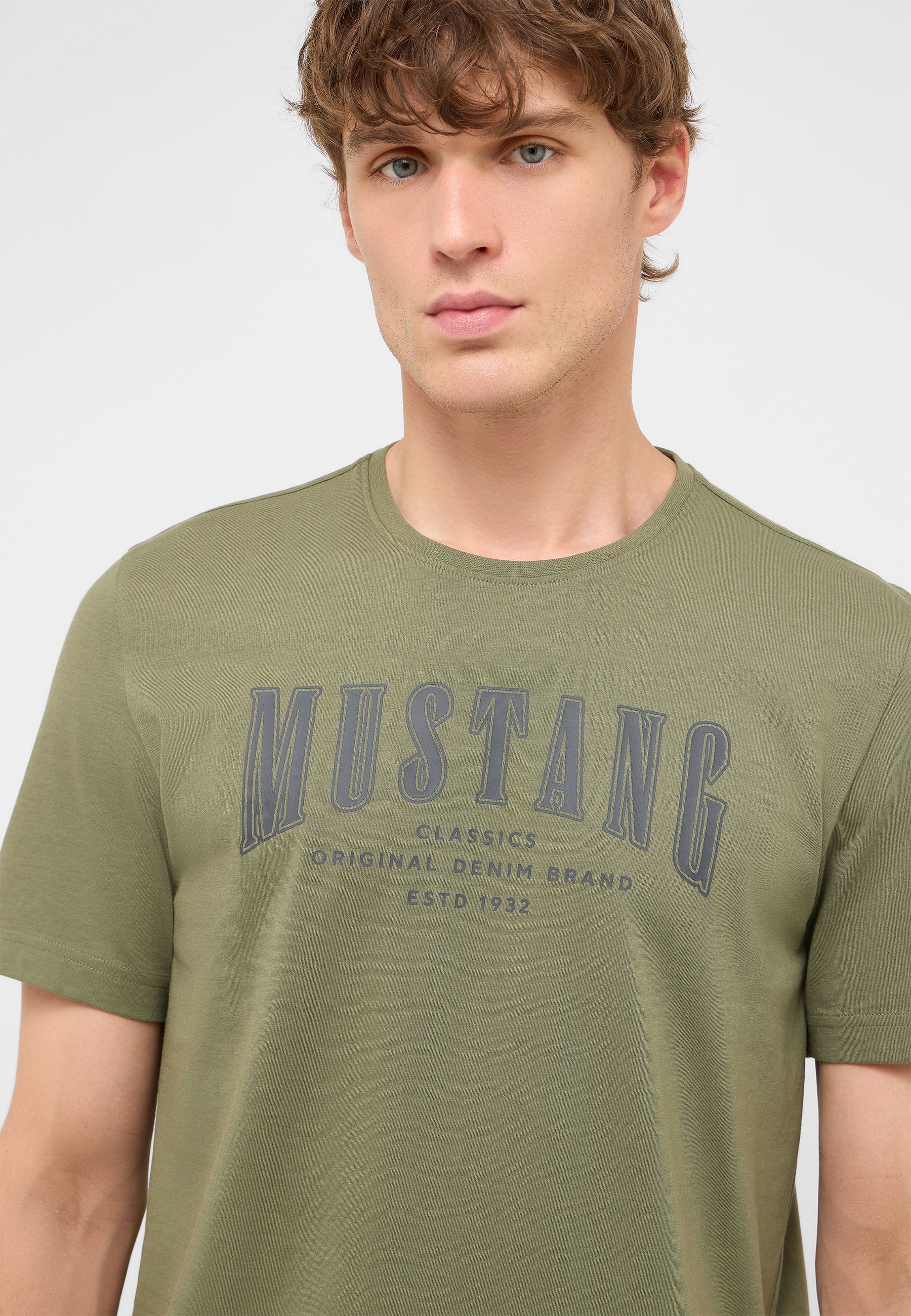 T-Shirt Style Alex