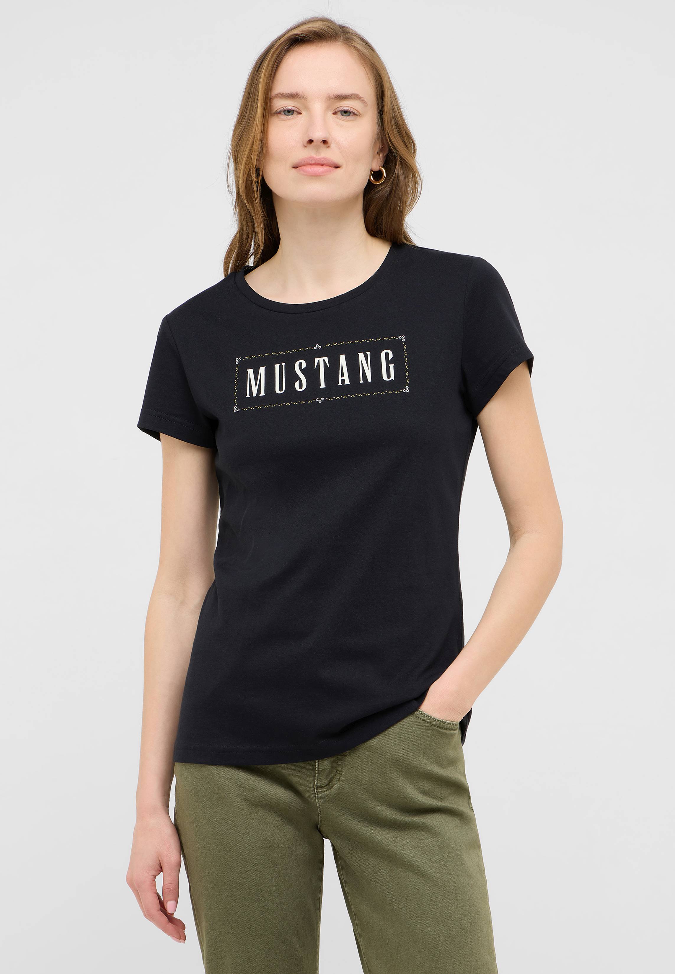 Bekleidung, T-shirt, Hemd, Person